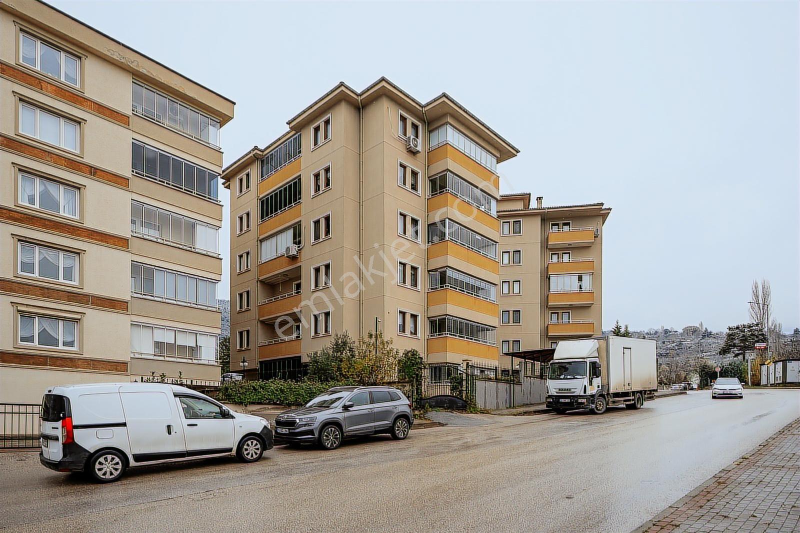 Doburca Saruhan Bey Sitesinde Satılık 172 M2 Geniş 3+1 Daire - Görsel 18