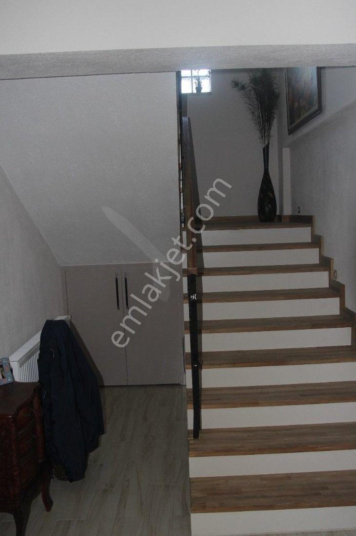 Stop’tan Ortaca Cumhuriyet *müstakil Dubleks* 4+1 Villa - Görsel 32