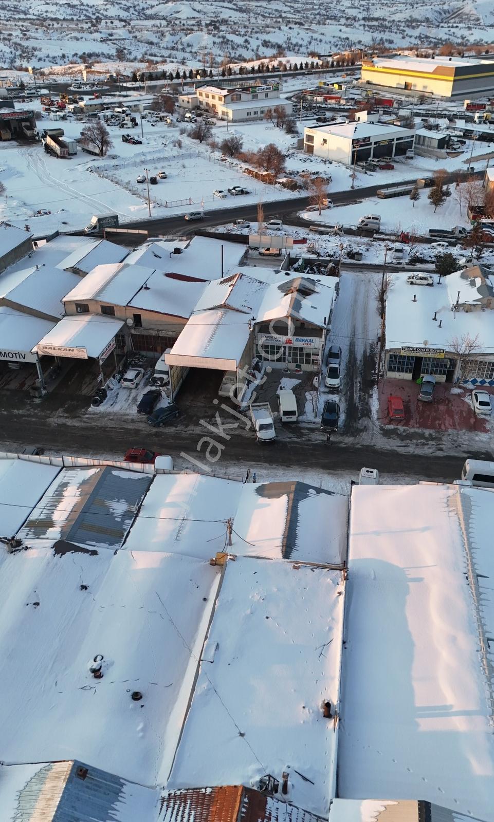 Şanlıbaba Emlaktan Lale Sanayi Sitesinde 7.blokta Satılık Dükkan - Görsel 22