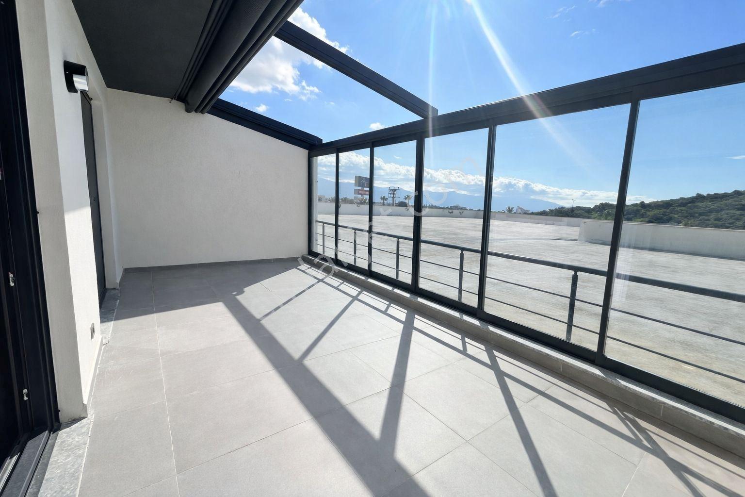 Kuşadası Kiralık Sıfır 1+1 Eşyalı Daire