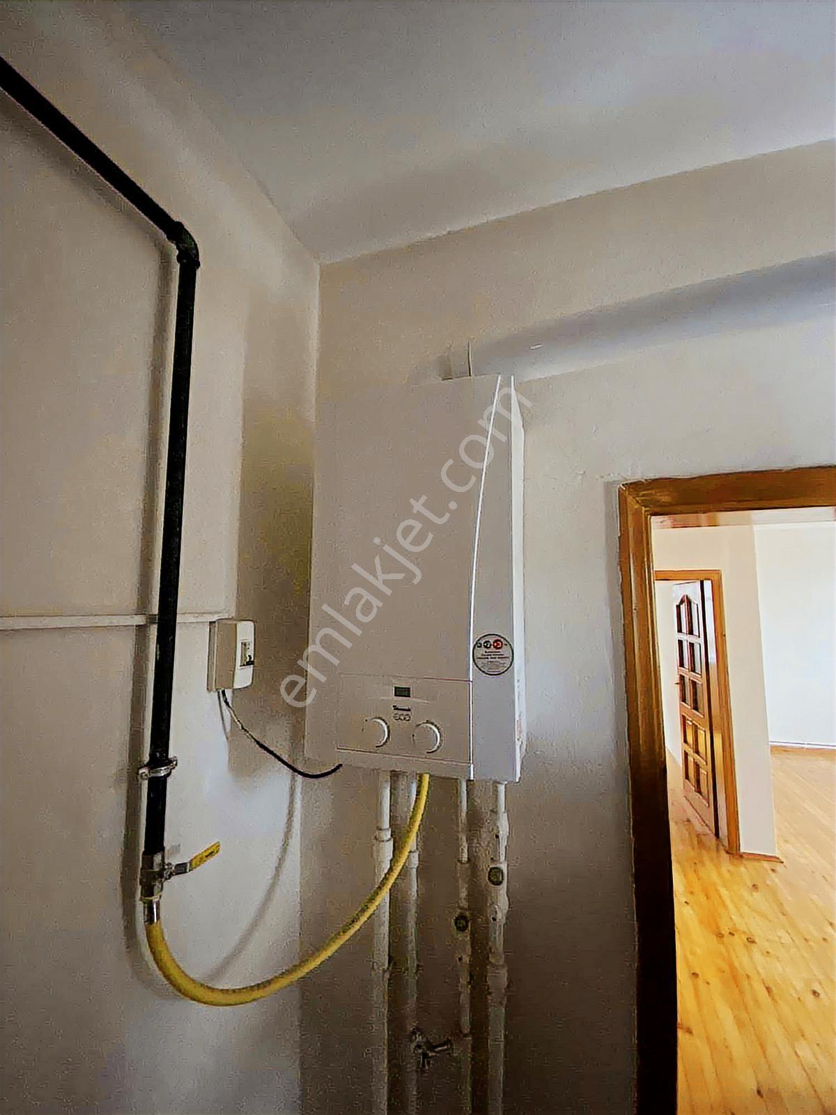 Müstakil Bahçeli 3+1 Giriş Kat Kiralık Daire - Görsel 6