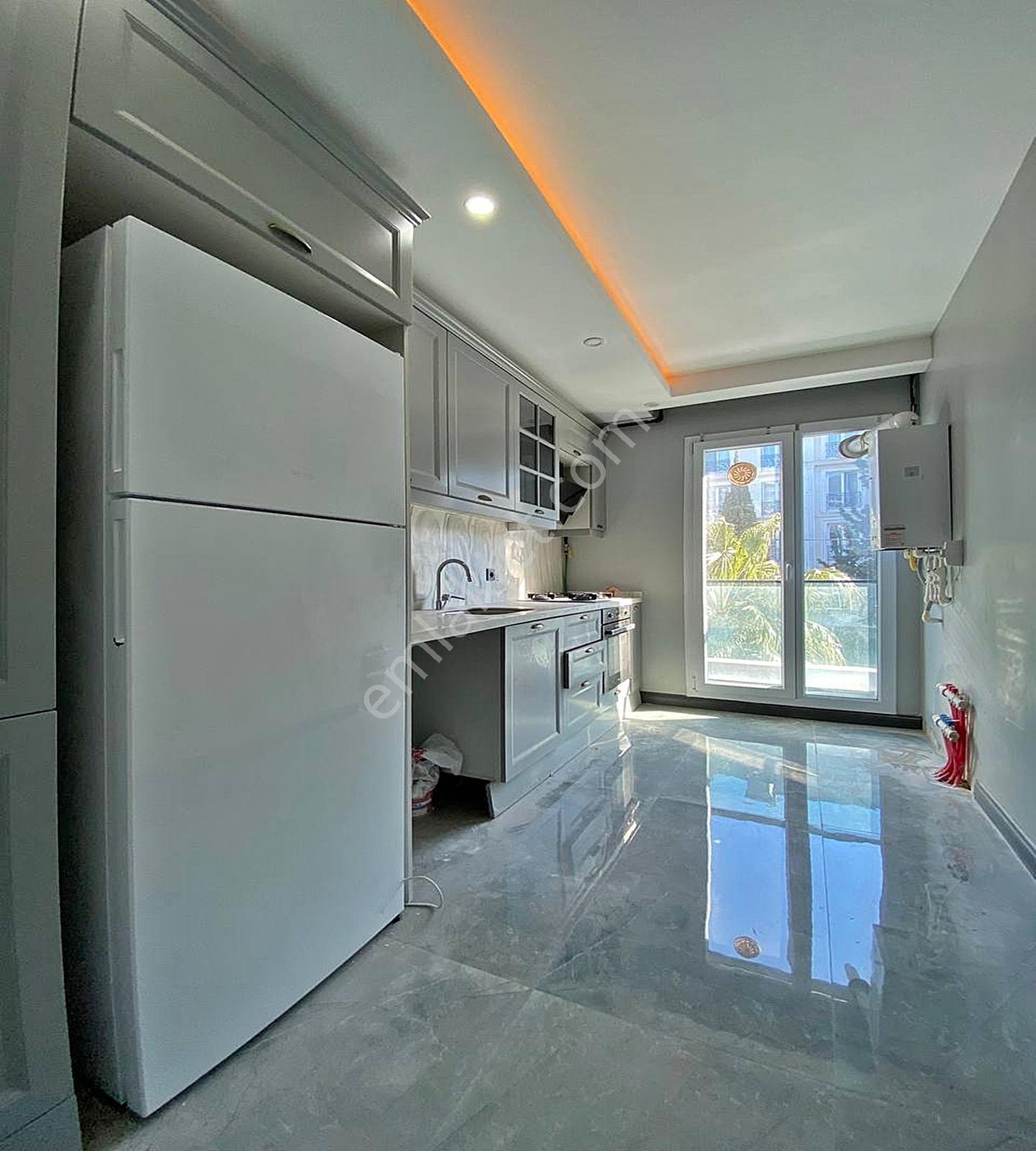 Beylikdüzü West Marina'ya Komşu Geniş M2 Sıfır 2+1 Arakat Daire - Görsel 36