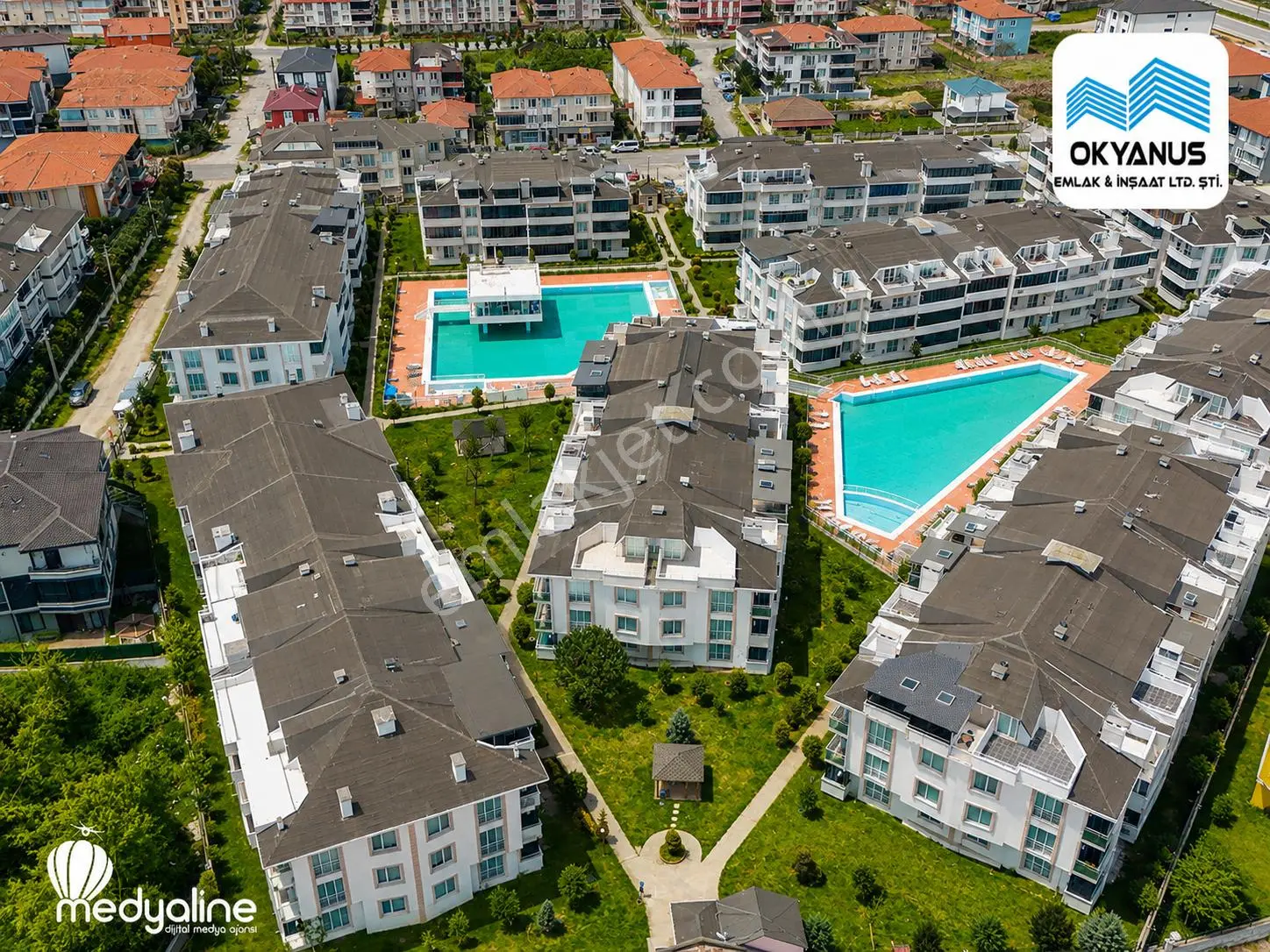 Karasu'da Eşyalı, Sıfır, Havuzlu Lüks 2+1 Daire