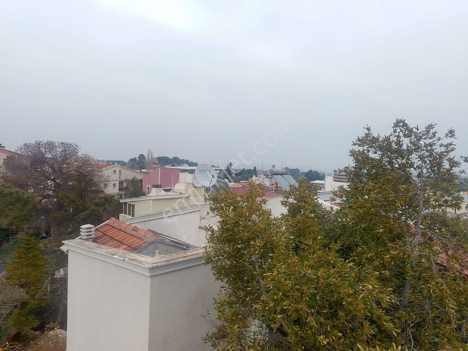 Güzelbahçede Acil Satılık Villa - Görsel 14