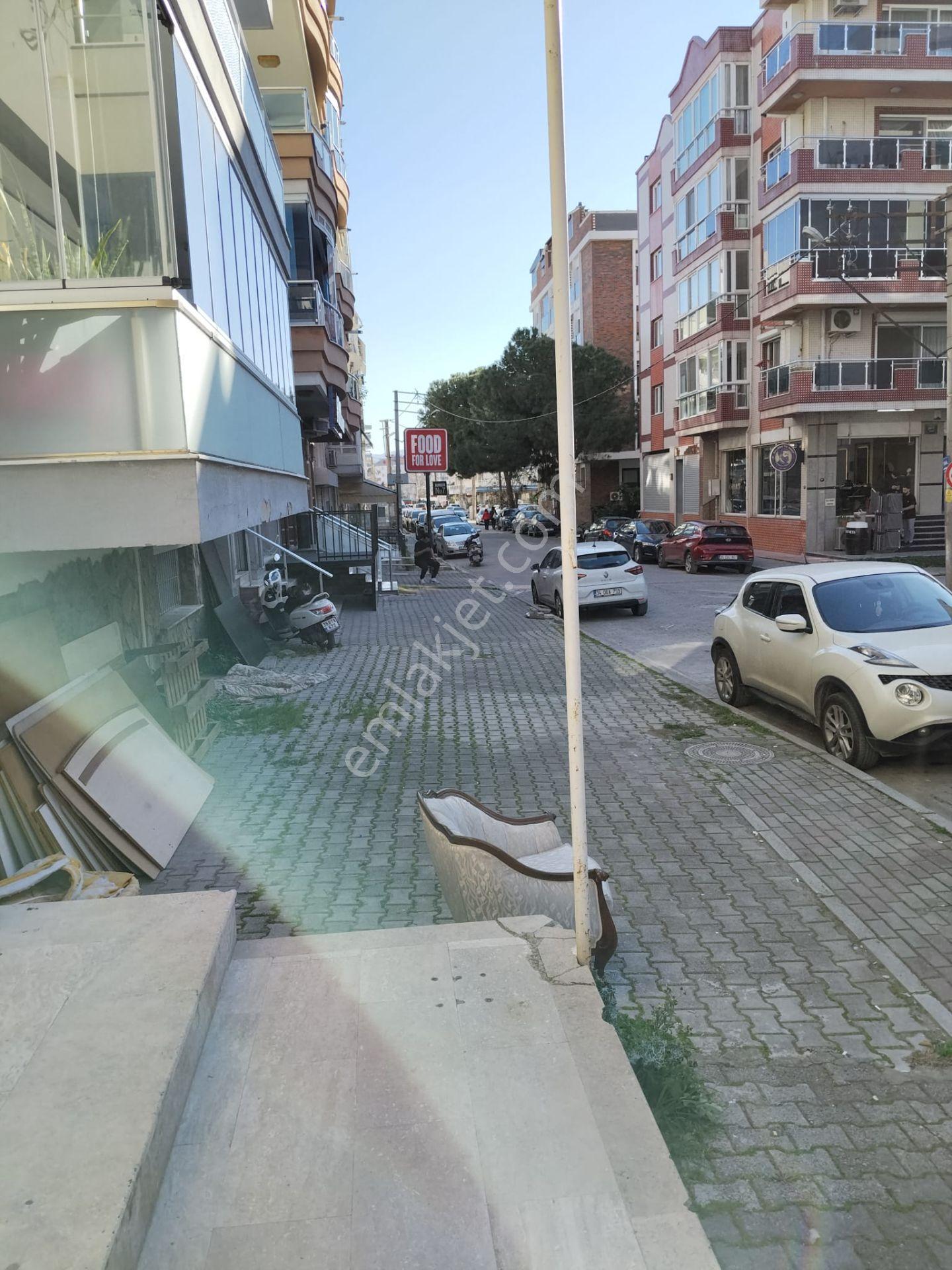 Binax Bakırçay Gayrimenkul Demirköprü İzban Karşısı Kiralık 49 M² Dükkan - Görsel 2