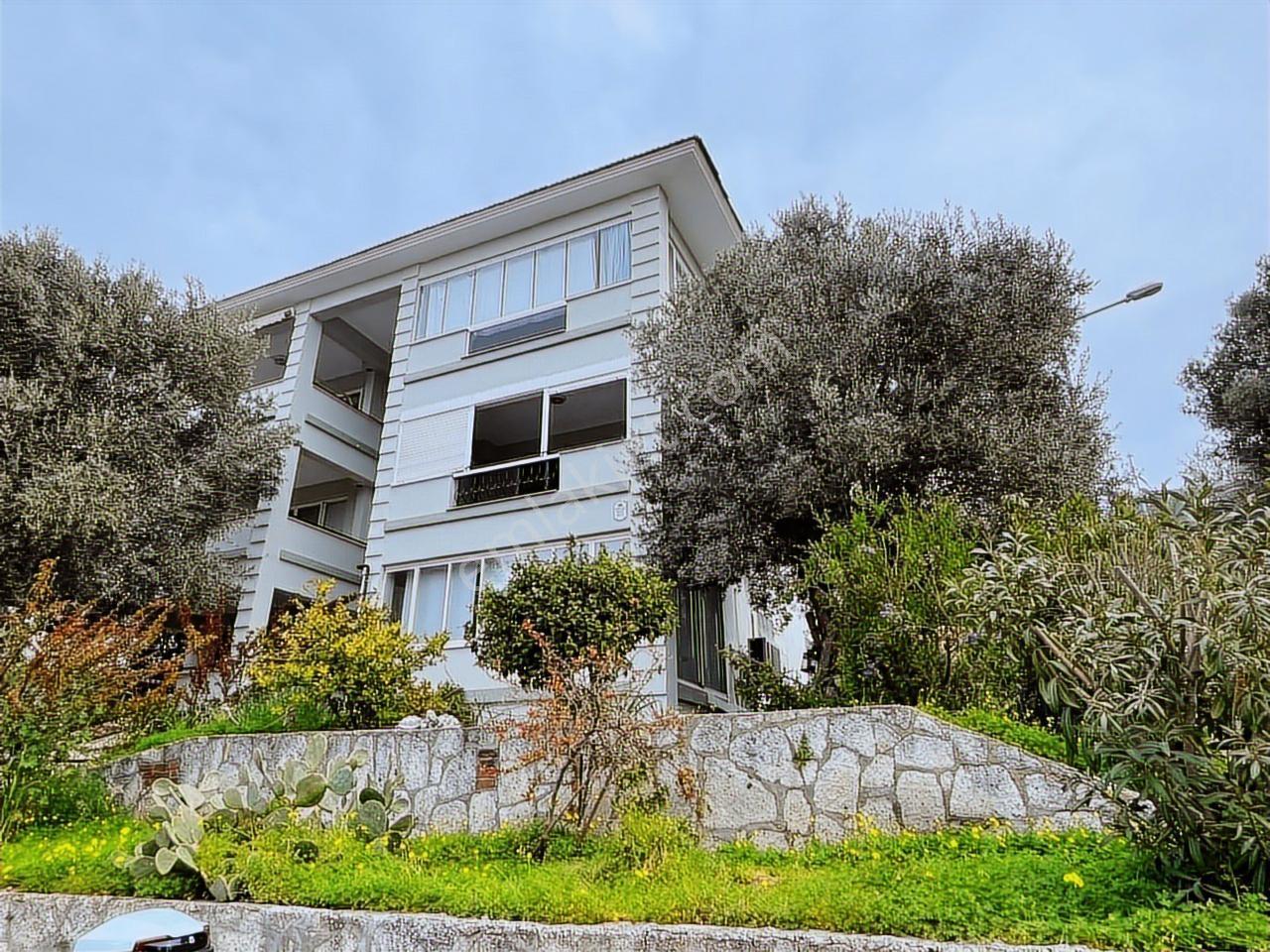 İzmir Çeşme Merkezde Yıllık Kiralık Daire - Görsel 26