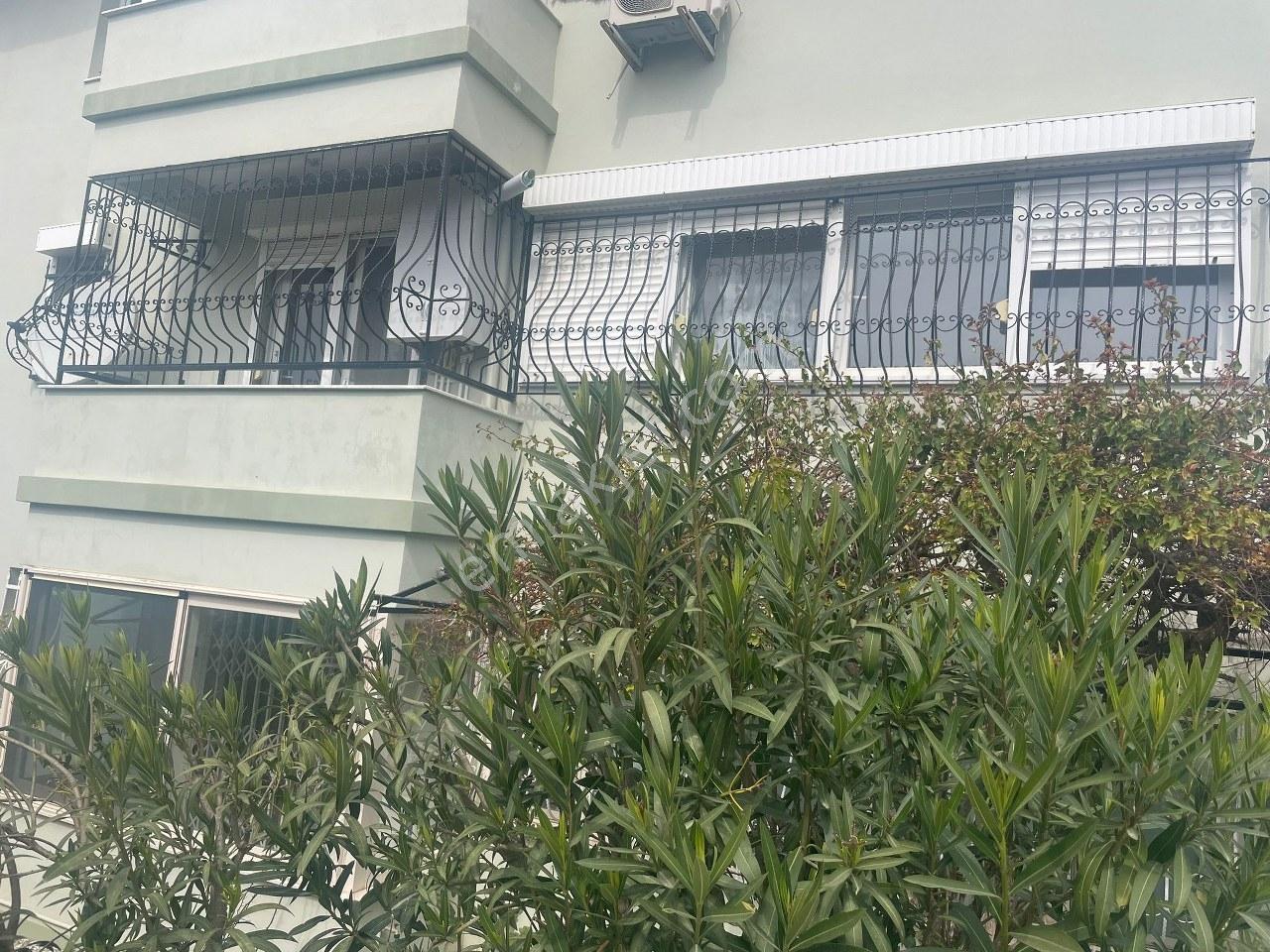 İzmir Çeşme Merkezde Yıllık Kiralık Daire - Görsel 25