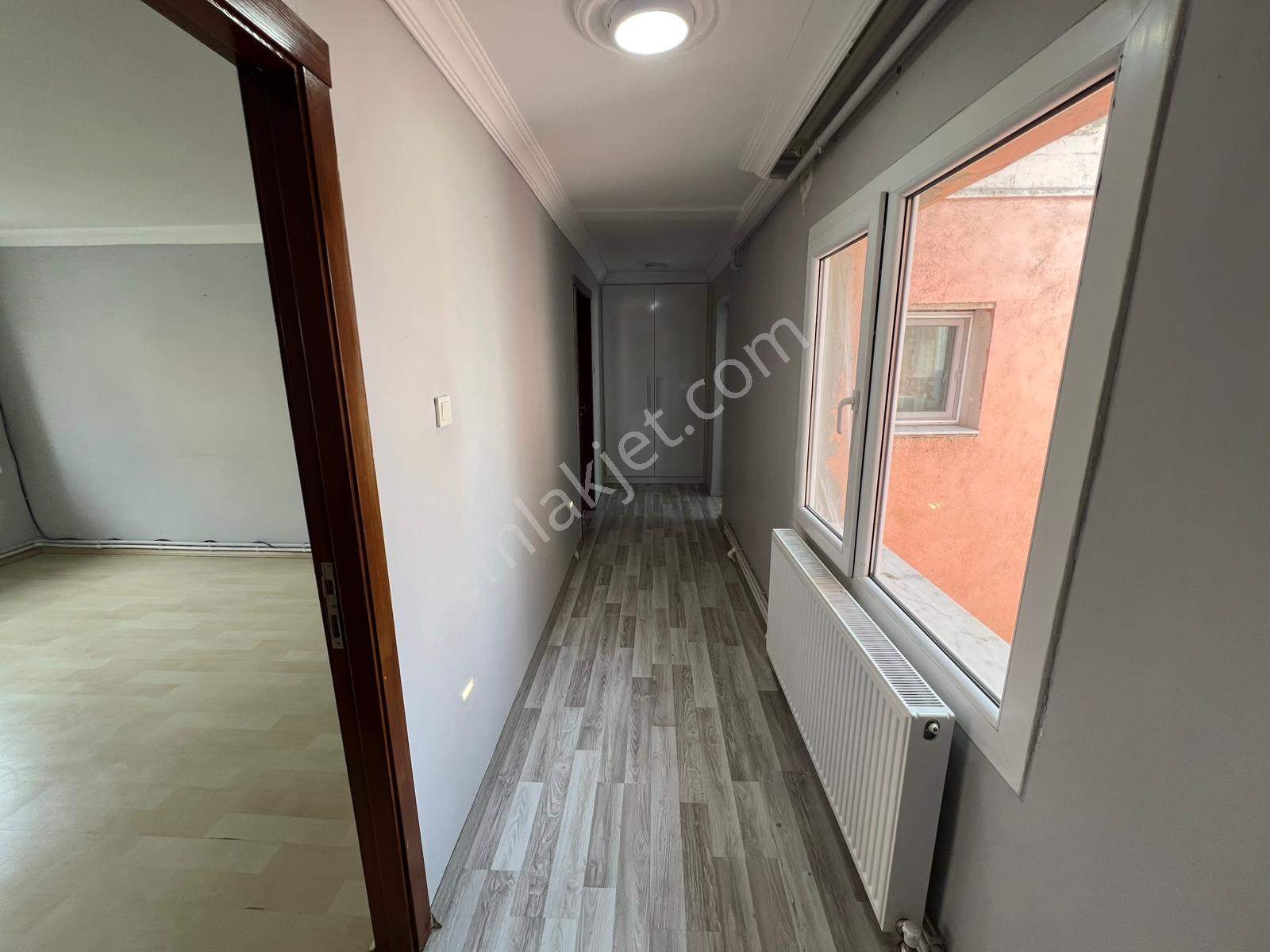 Acill Konak Zeytinlik Mahde 2+1 110m2 D.gazlı Ayrı Mutfak Ferah Daire - Görsel 32