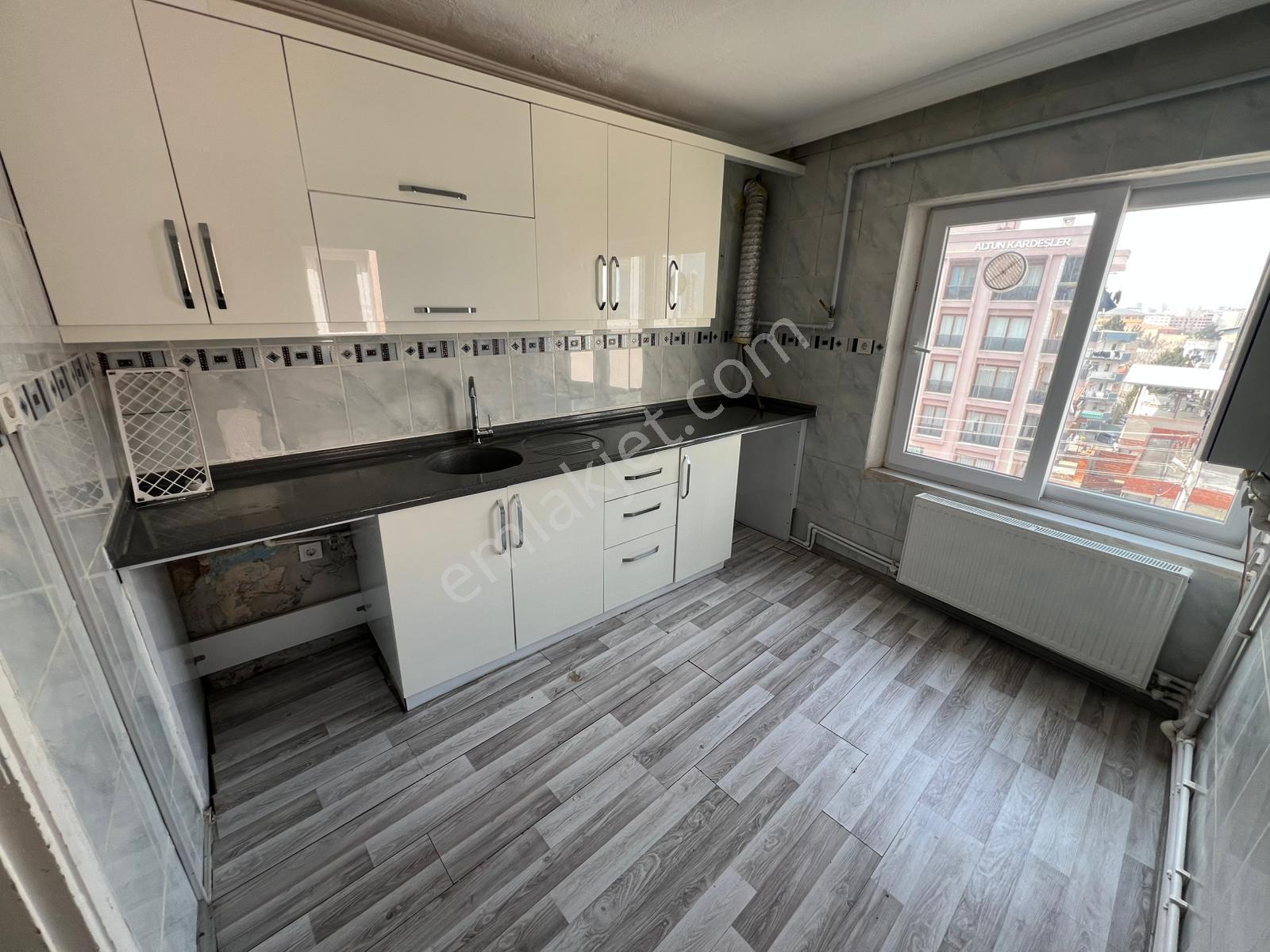 Acill Konak Zeytinlik Mahde 2+1 110m2 D.gazlı Ayrı Mutfak Ferah Daire - Görsel 11