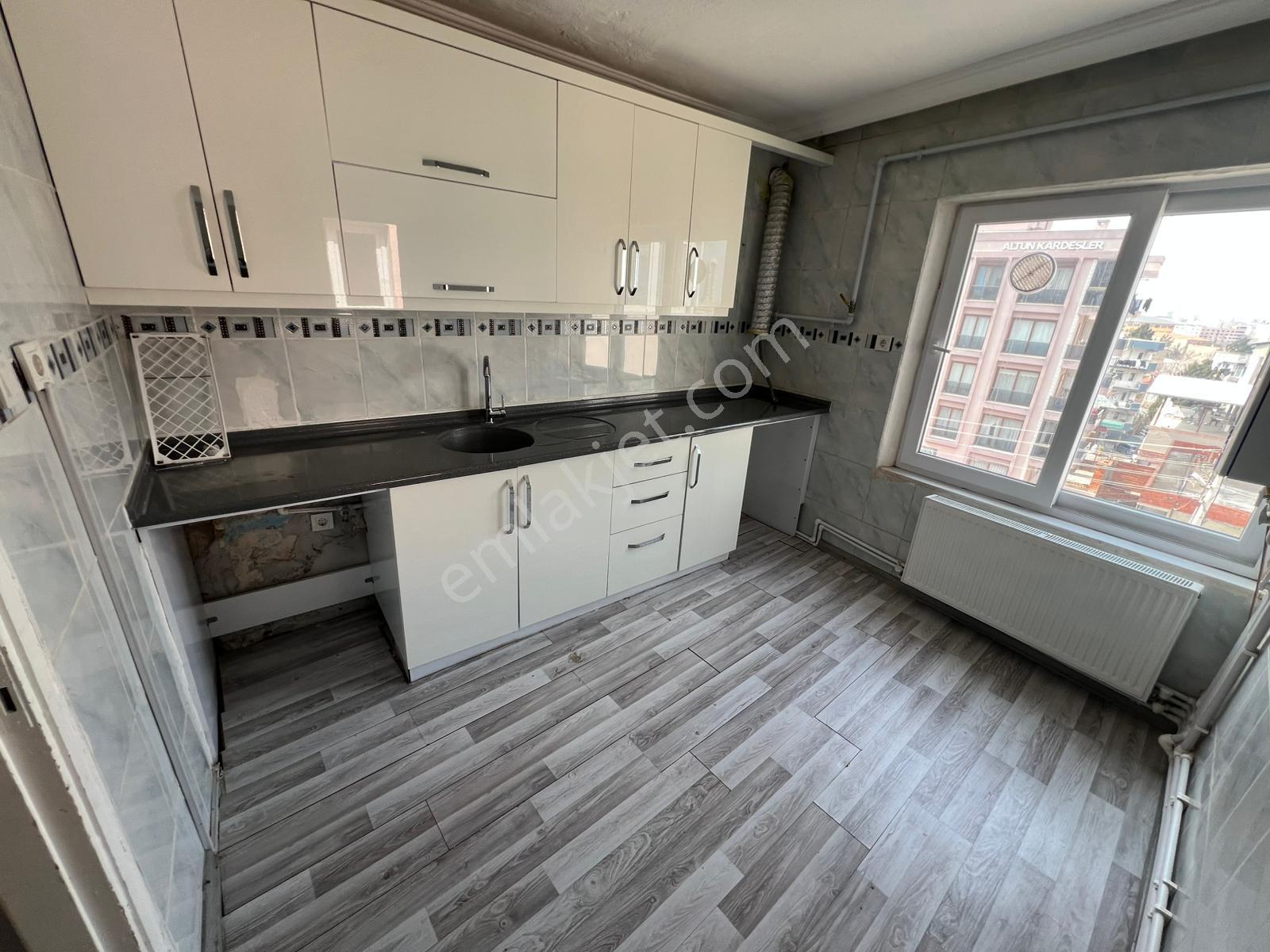 Acill Konak Zeytinlik Mahde 2+1 110m2 D.gazlı Ayrı Mutfak Ferah Daire - Görsel 10
