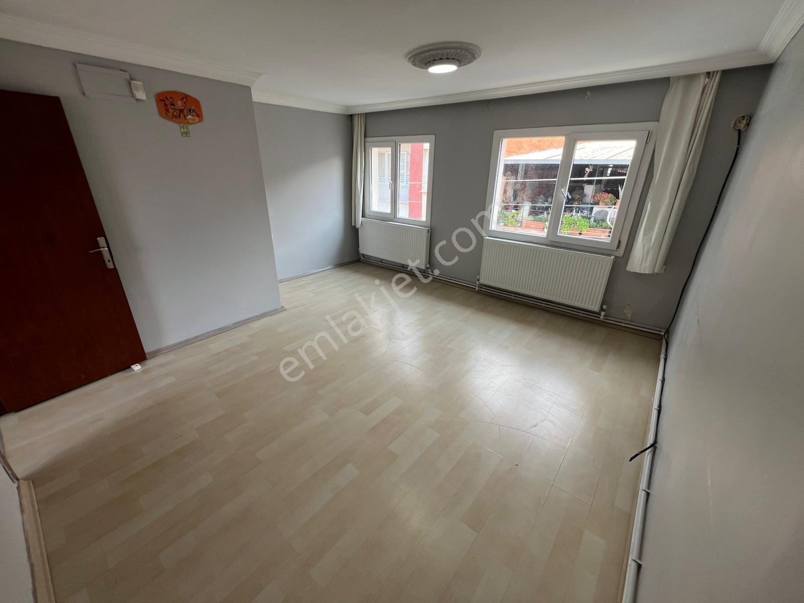Acill Konak Zeytinlik Mahde 2+1 110m2 D.gazlı Ayrı Mutfak Ferah Daire - Görsel 4