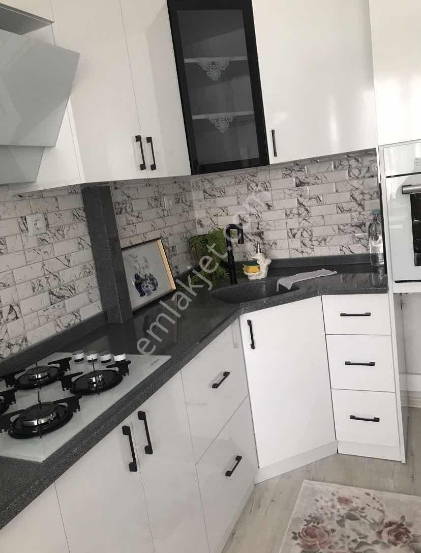 Vb Gayrimenkul Akpınar'da Kiralık 3+1 Arakat Eşyalı Daire - Görsel 14
