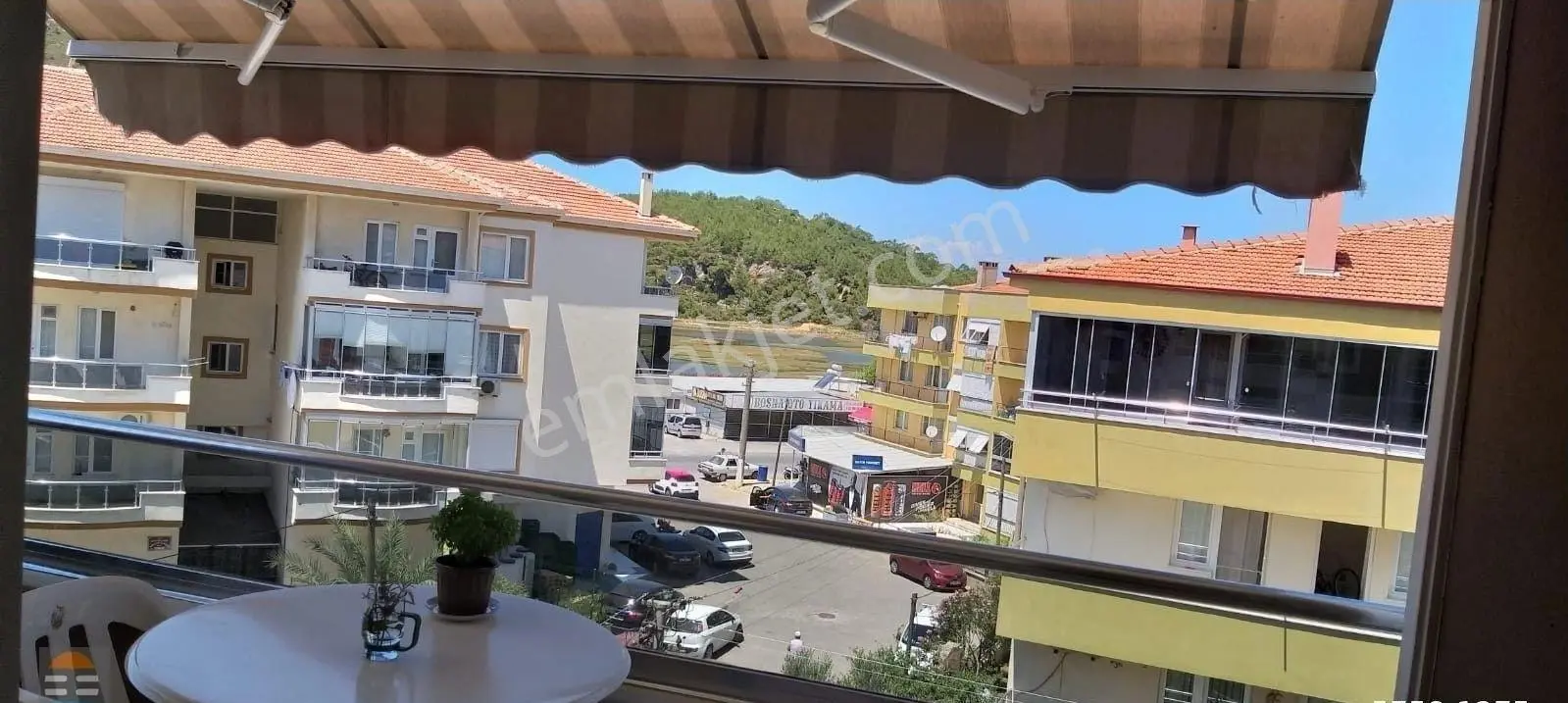 Sarımsaklı Merkez De Satılık Önü Açık 2+1 Köşe Daire