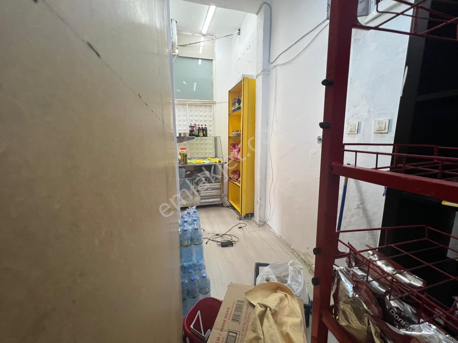 Acil Konak Zeytinlik Mahde 30m2 Wcli Hazır Kiracılı Dükkan - Görsel 10