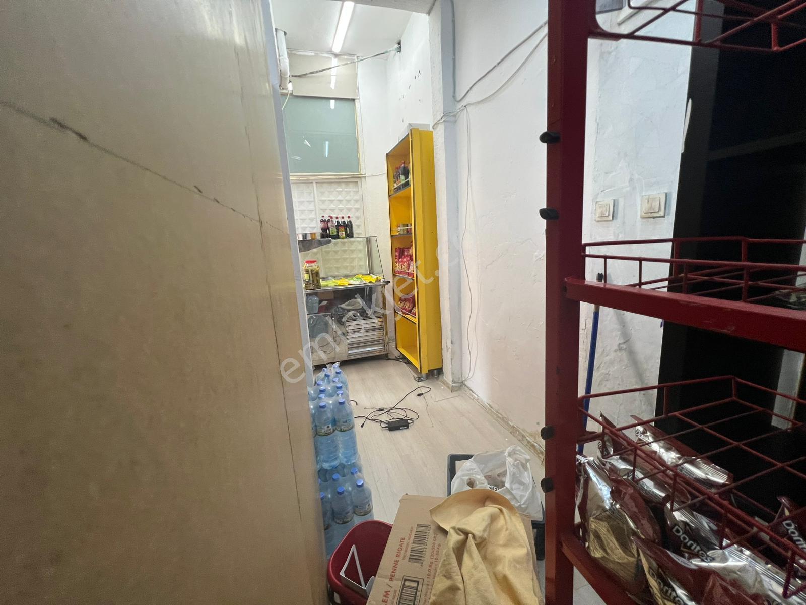 Acil Konak Zeytinlik Mahde 30m2 Wcli Hazır Kiracılı Dükkan - Görsel 11