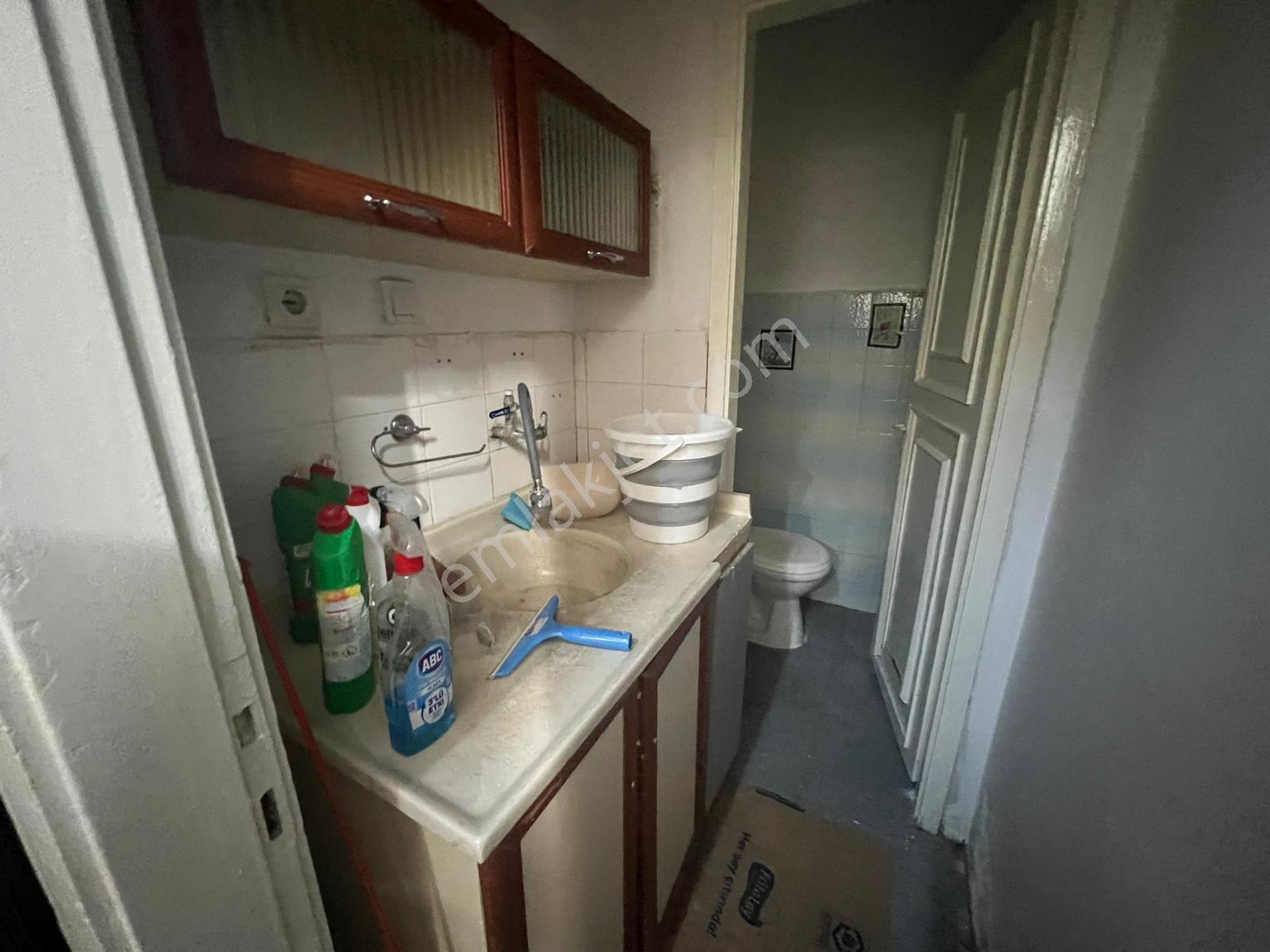 Acil Konak Zeytinlik Mahde 30m2 Wcli Hazır Kiracılı Dükkan - Görsel 15