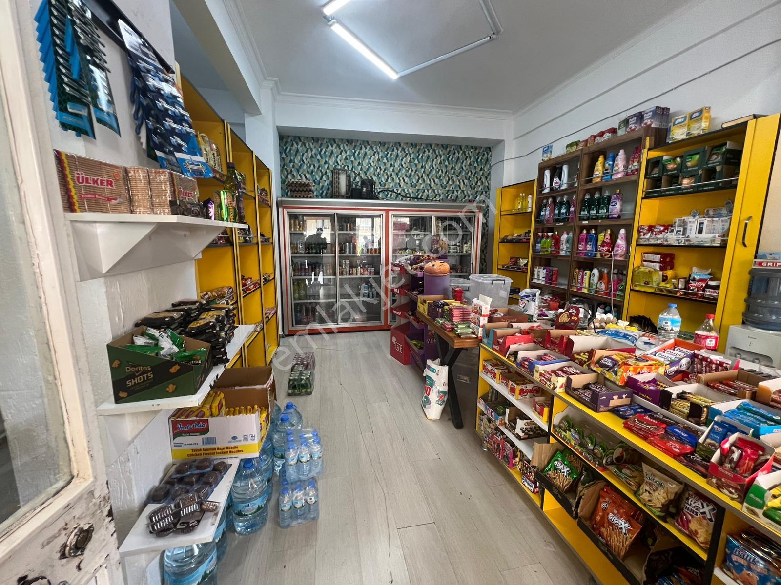Acil Konak Zeytinlik Mahde 30m2 Wcli Hazır Kiracılı Dükkan - Görsel 8