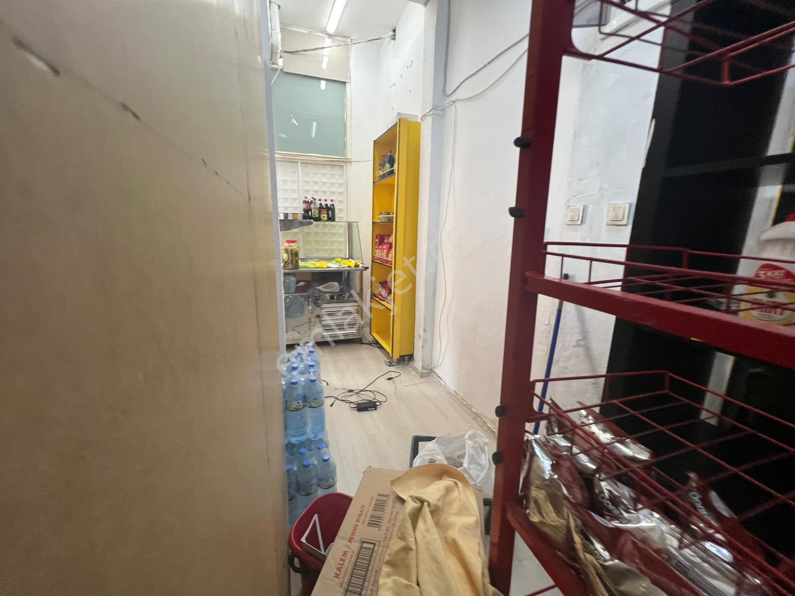 Acil Konak Zeytinlik Mahde 30m2 Wcli Hazır Kiracılı Dükkan - Görsel 12