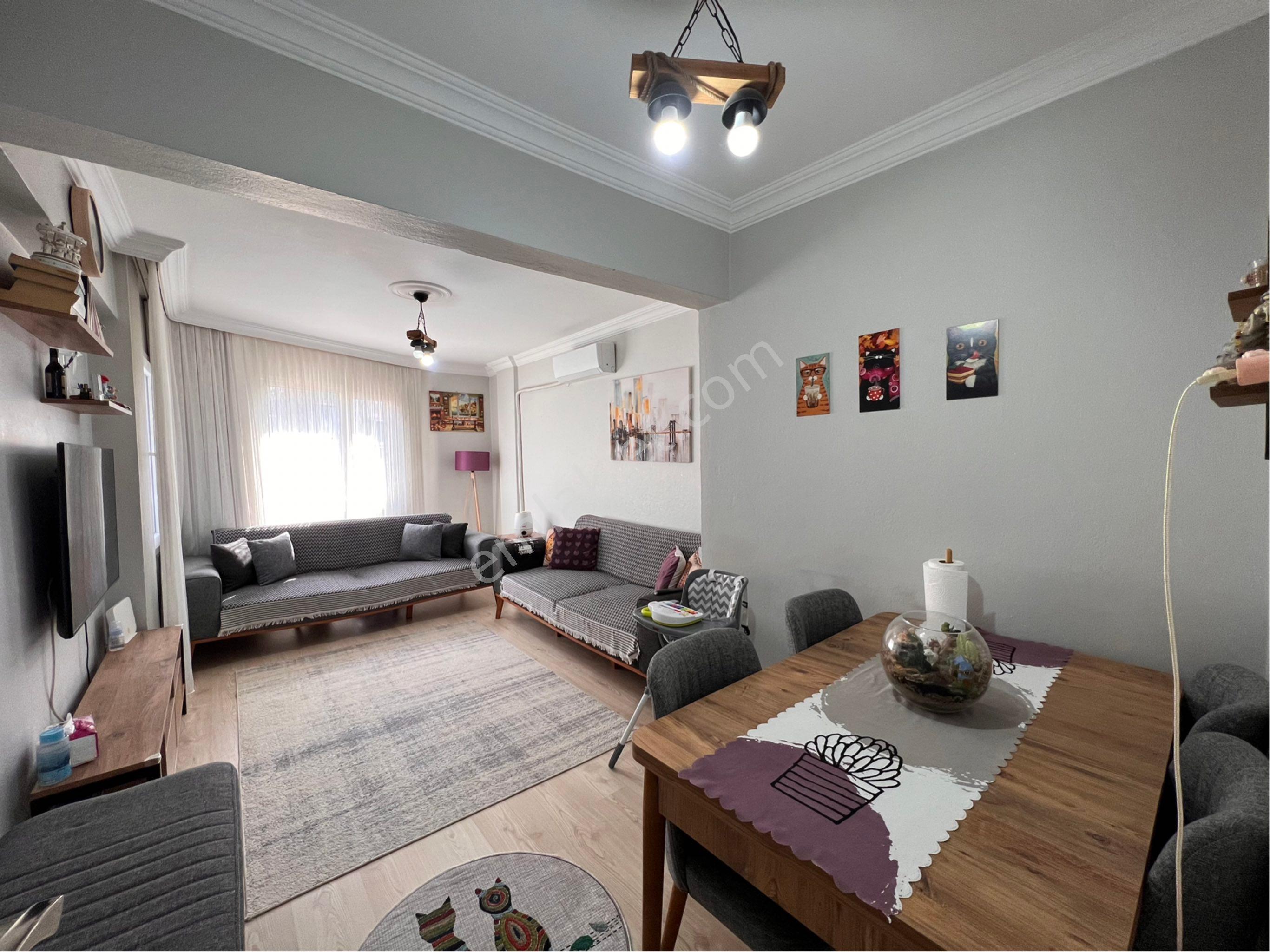Şirinyer Hürriyet Mah Menderes Cd Üzeri 2+1 80m2 Satılık Daire