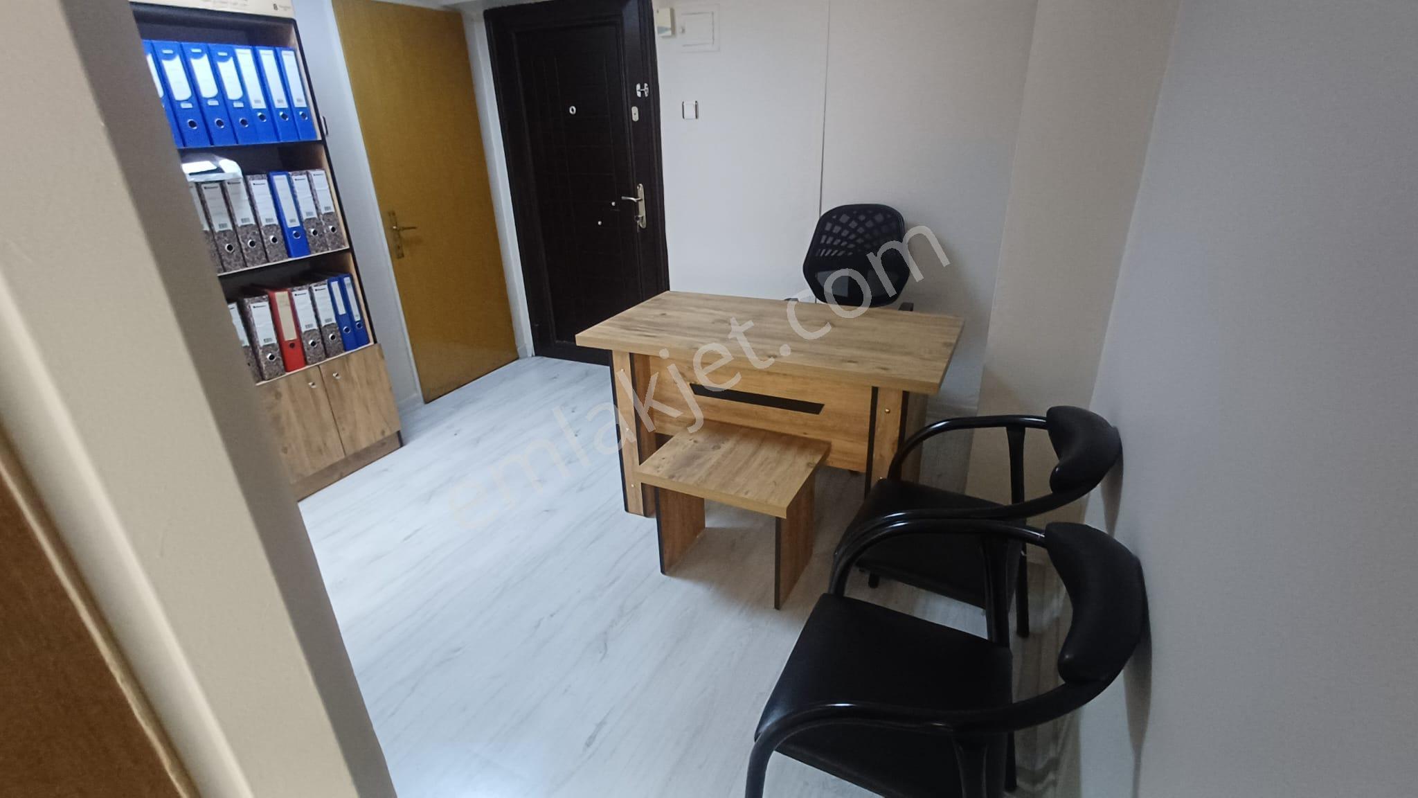 Konak Fevzipaşa İkbal-1 De Kiralık 1+1 Ofis