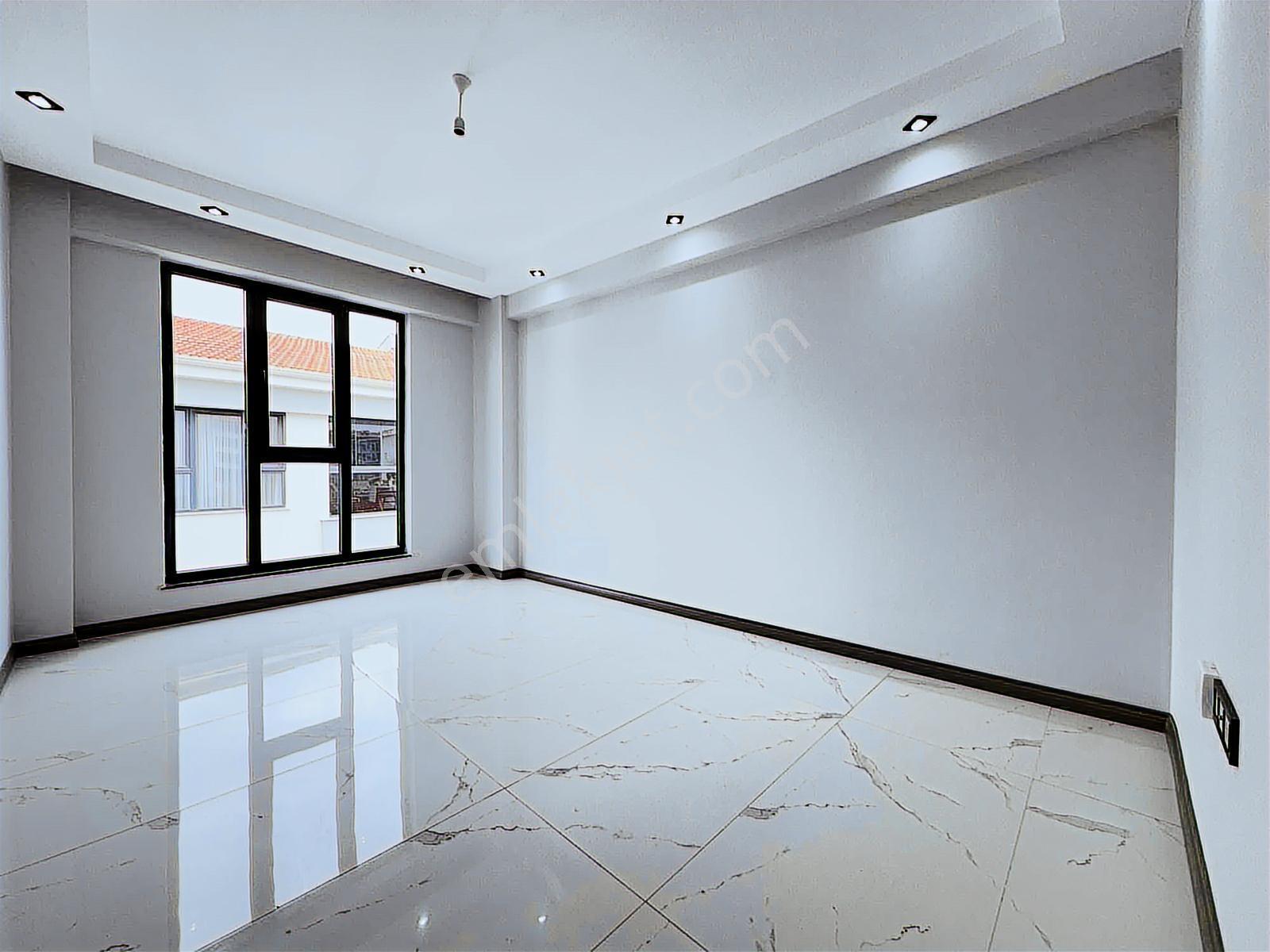 Çamlıca Mah. Köşe Cepheli Lux 2+0 Geniş Daire - Görsel 18