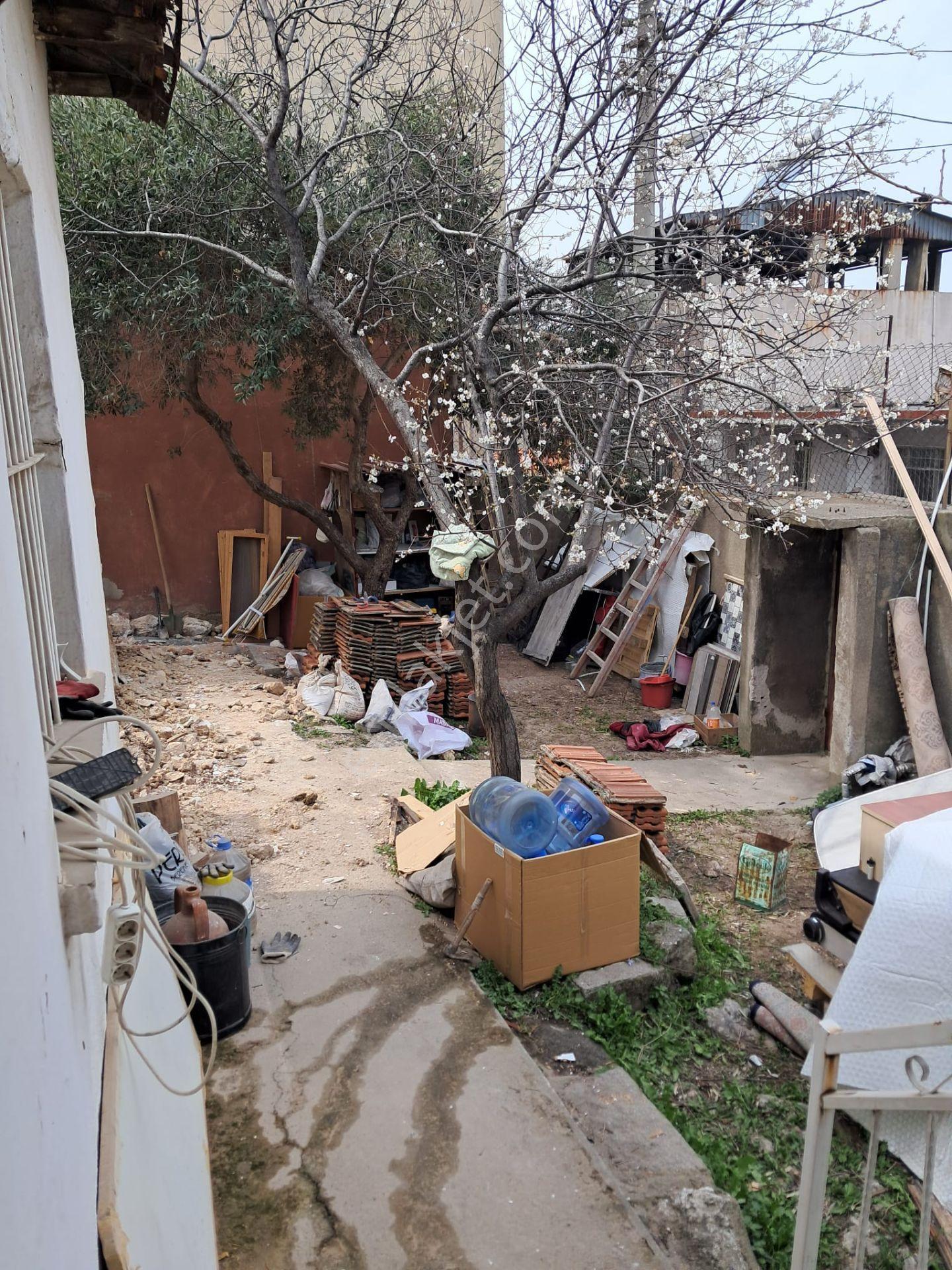 Konak Millet Mahallesinde 334m2 Arsa İçerisinde Tek Katlı Satılık Müstakil Ev - Görsel 12