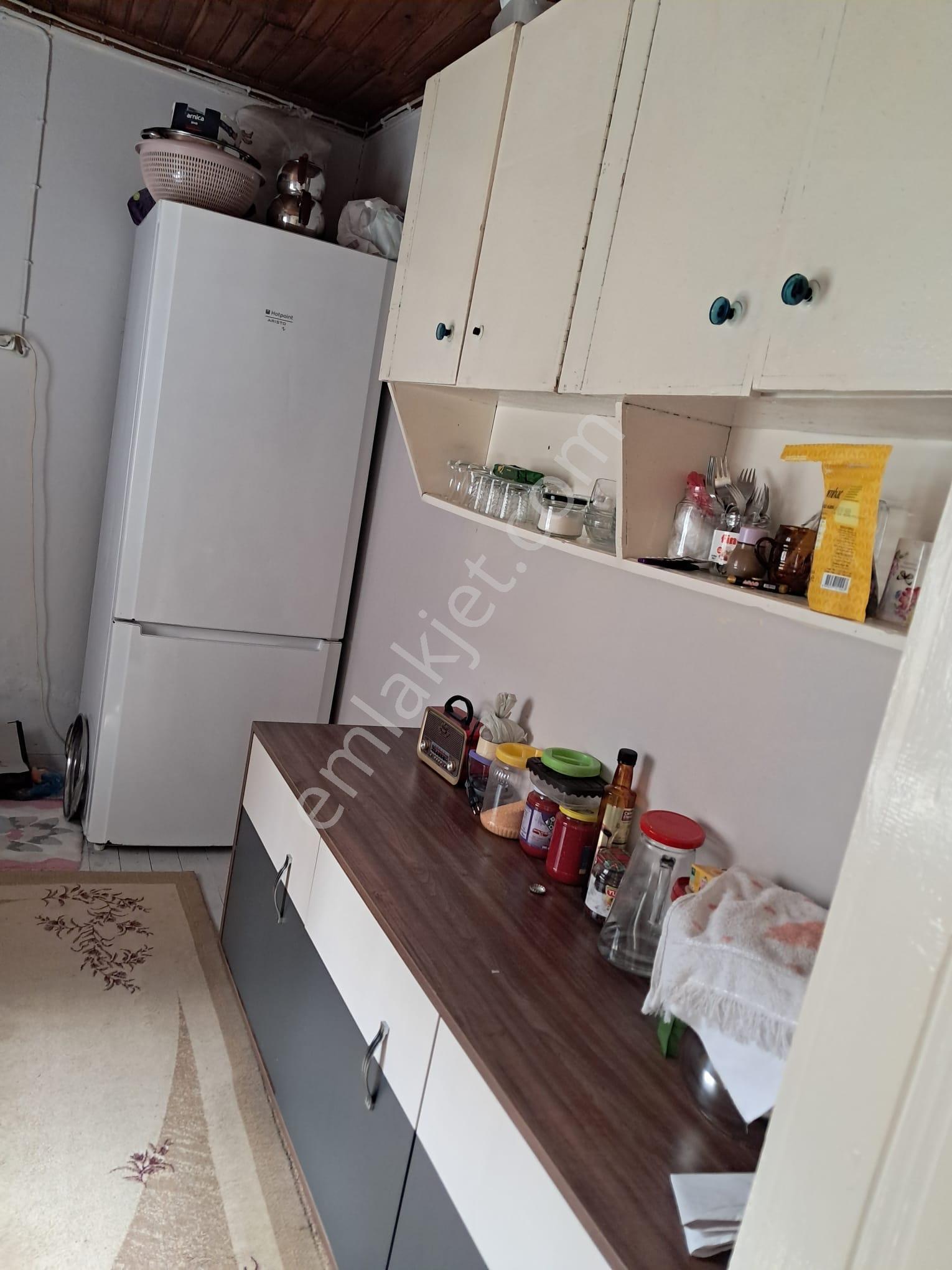 Konak Millet Mahallesinde 334m2 Arsa İçerisinde Tek Katlı Satılık Müstakil Ev - Görsel 8