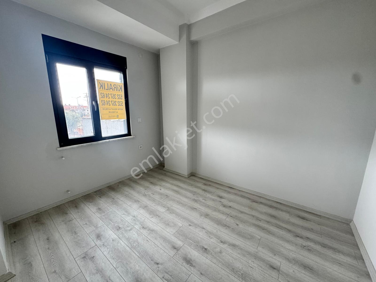 Kerim'den Küçükkuyu Merkez'de Geniş 2+1 Kiralık Daire - Görsel 18