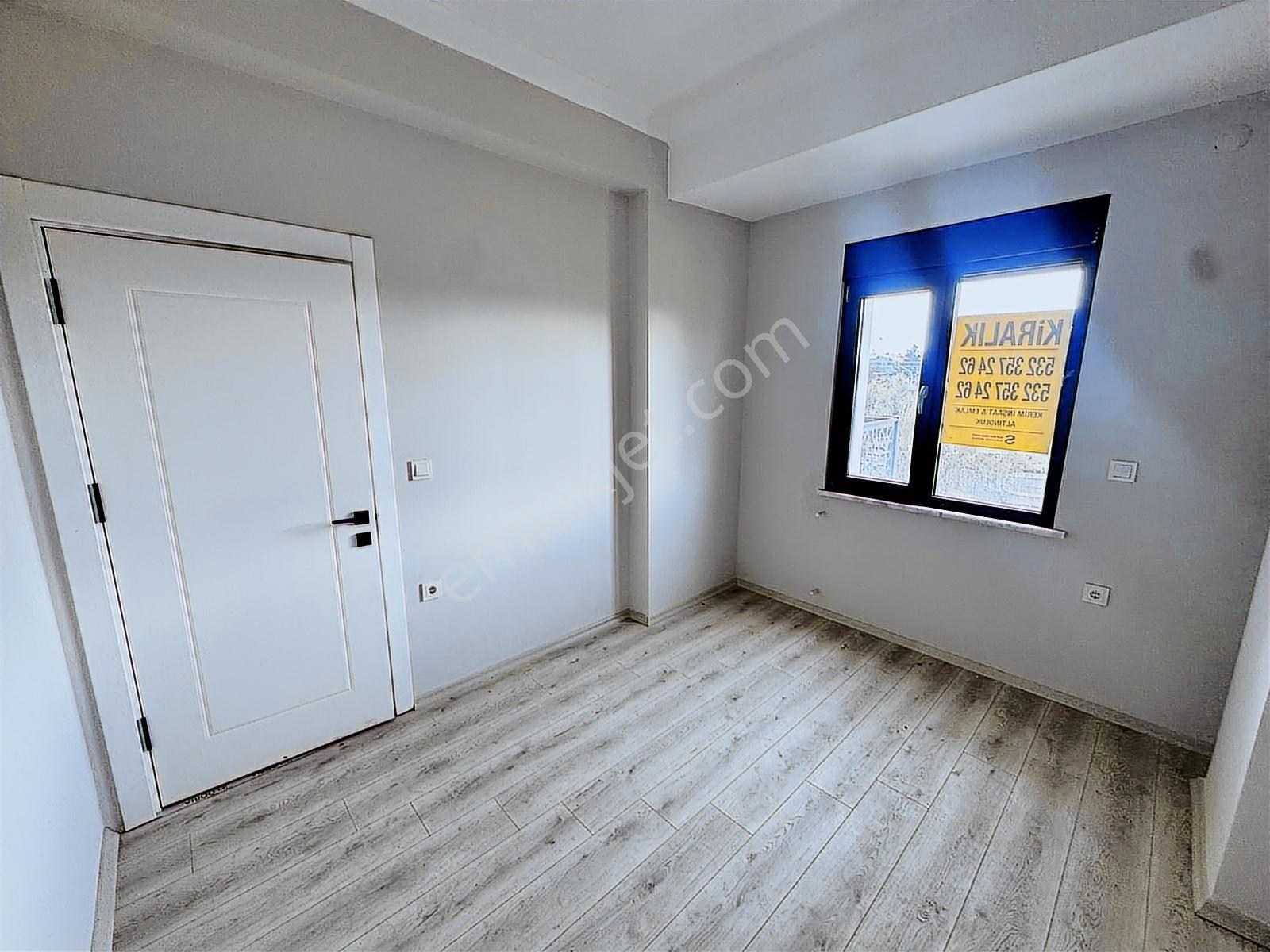 Kerim'den Küçükkuyu Merkez'de Geniş 2+1 Kiralık Daire - Görsel 12