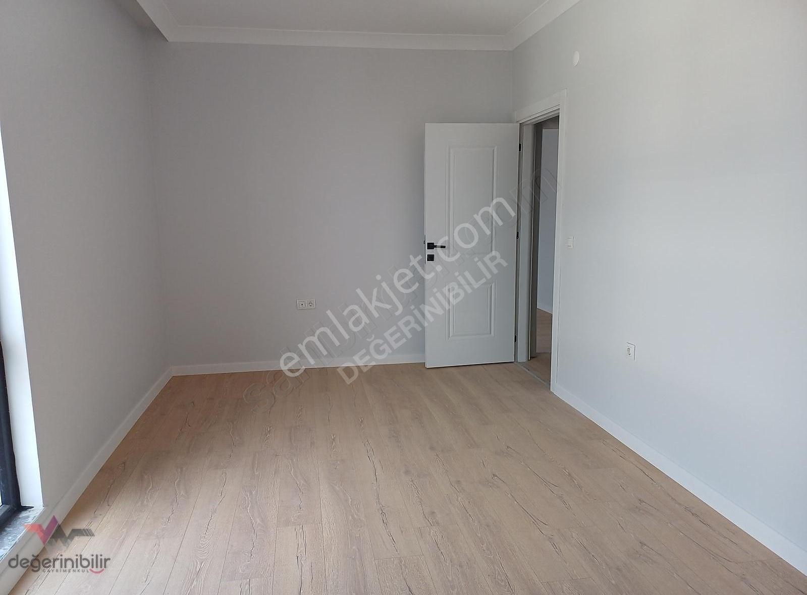 Kartepe Fsm'de 4+1 Eğimsiz Çatı Dubleks Sıfır Daire - Görsel 11