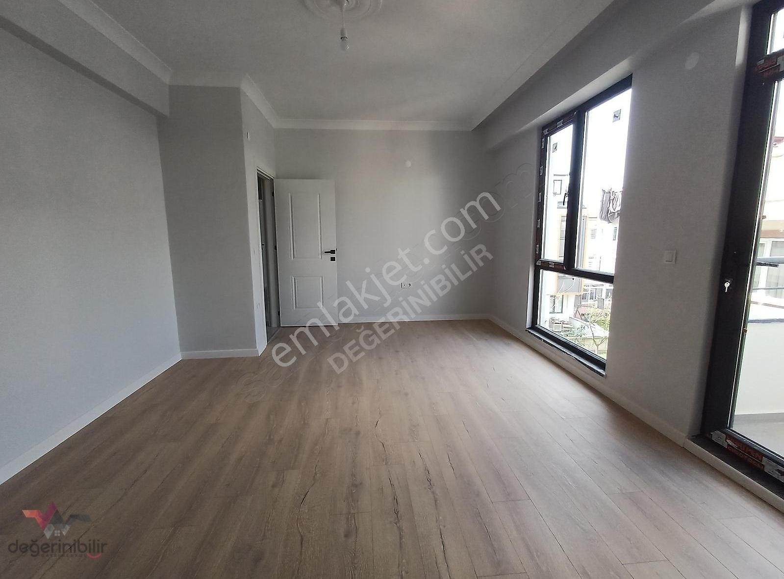Kartepe Fsm'de 4+1 Eğimsiz Çatı Dubleks Sıfır Daire - Görsel 23