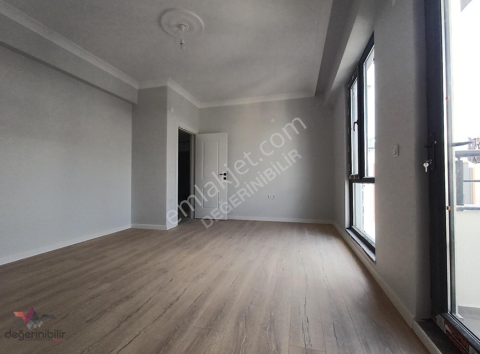 Kartepe Fsm'de 4+1 Eğimsiz Çatı Dubleks Sıfır Daire - Görsel 19