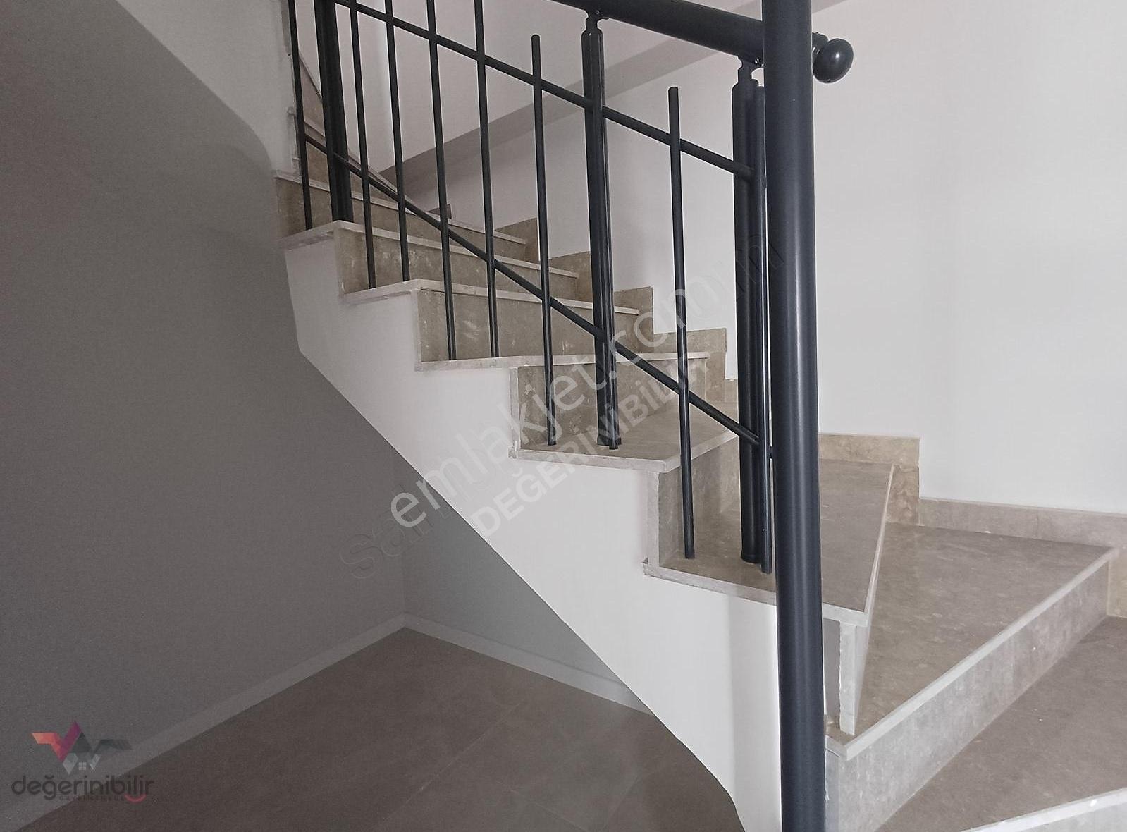 Kartepe Fsm'de 4+1 Eğimsiz Çatı Dubleks Sıfır Daire - Görsel 12