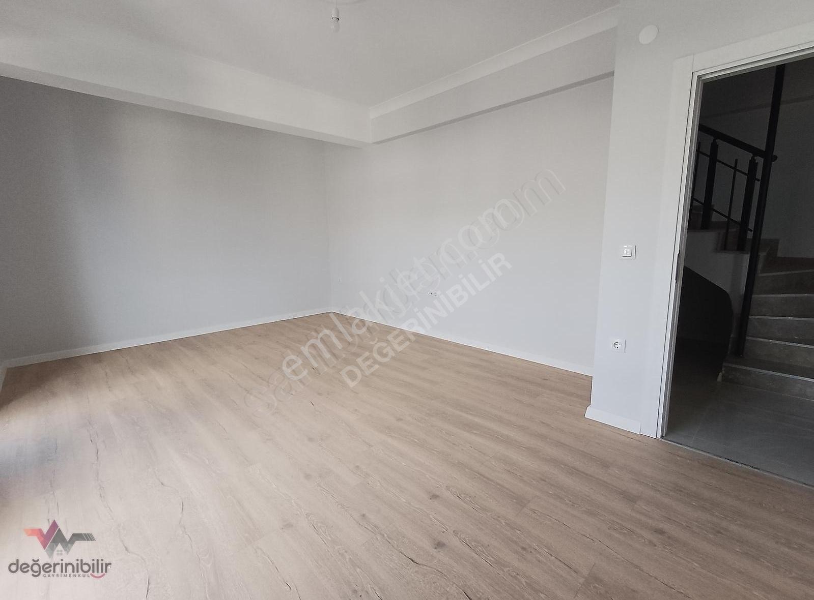 Kartepe Fsm'de 4+1 Eğimsiz Çatı Dubleks Sıfır Daire - Görsel 7
