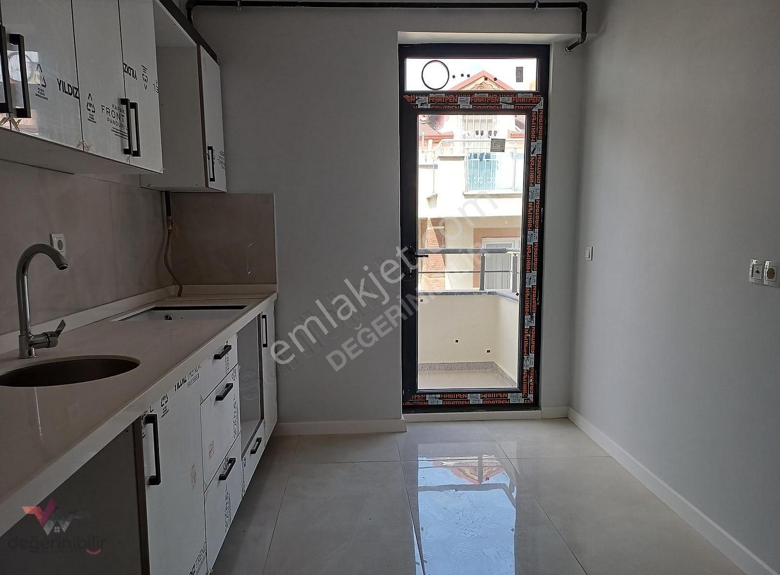 Kartepe Fsm'de 4+1 Eğimsiz Çatı Dubleks Sıfır Daire - Görsel 18