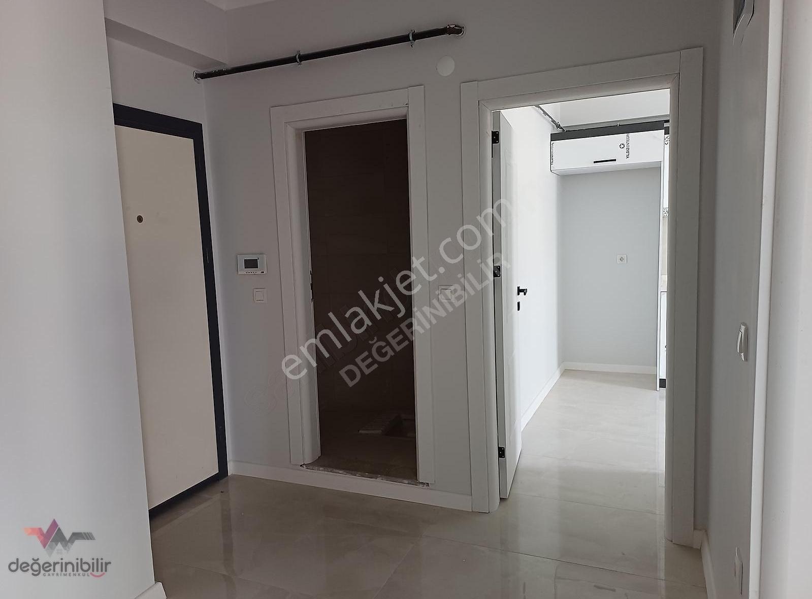 Kartepe Fsm'de 4+1 Eğimsiz Çatı Dubleks Sıfır Daire - Görsel 13