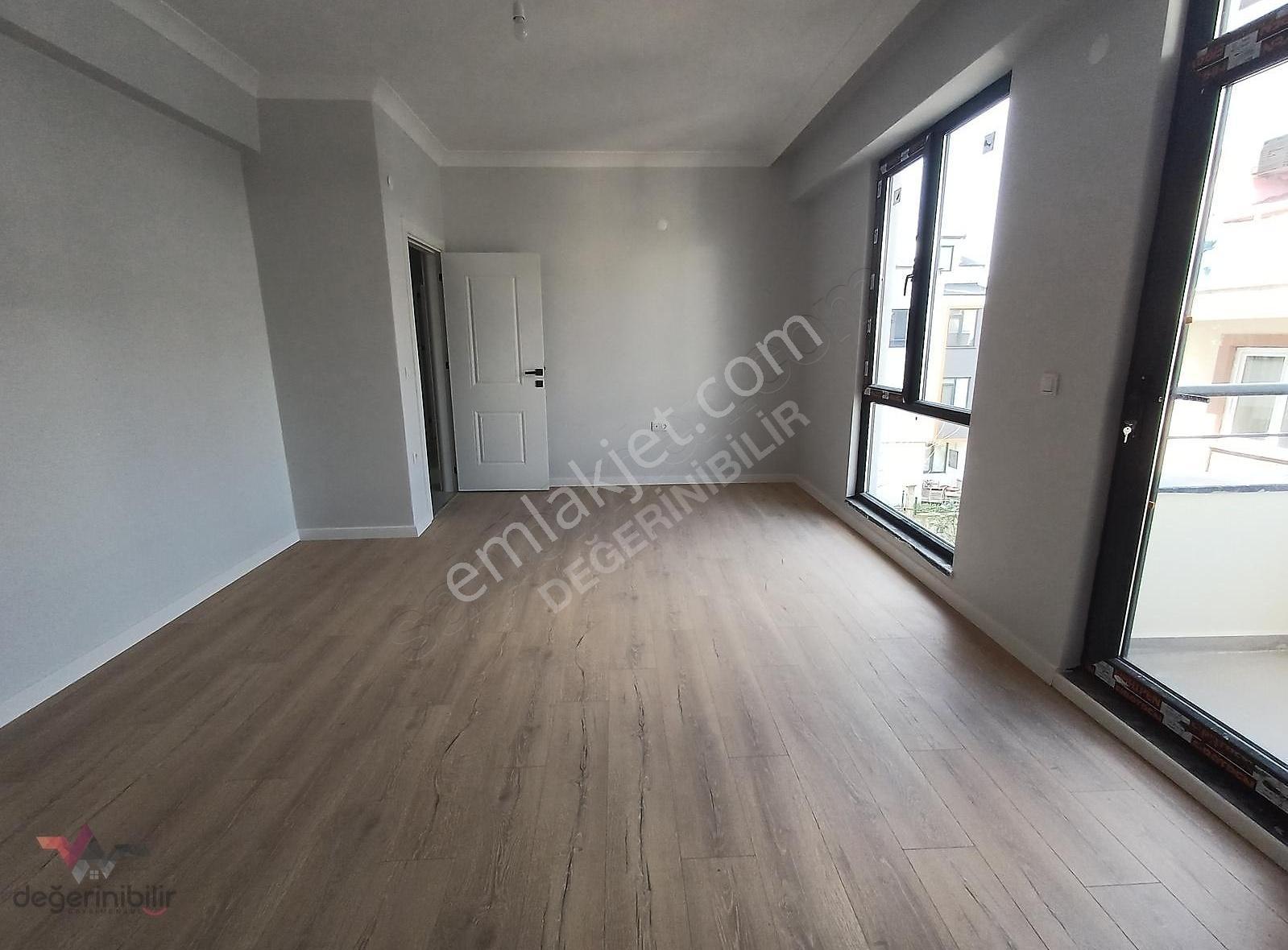 Kartepe Fsm'de 4+1 Eğimsiz Çatı Dubleks Sıfır Daire - Görsel 14