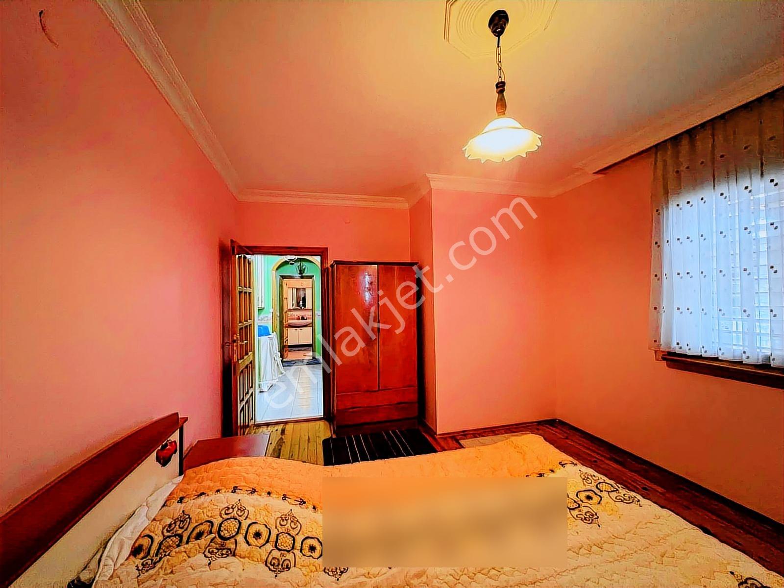 Trabzon Çukurçayırda 6+1 3 Katlı Bahçeli Doğa İçerisinde - Görsel 29