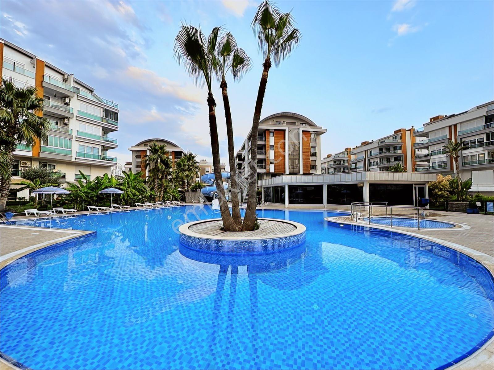 Orange Park'ta Havuzlu Güvenlikli Lüks Eşyalı 1+1 Satılık Daire - Görsel 16