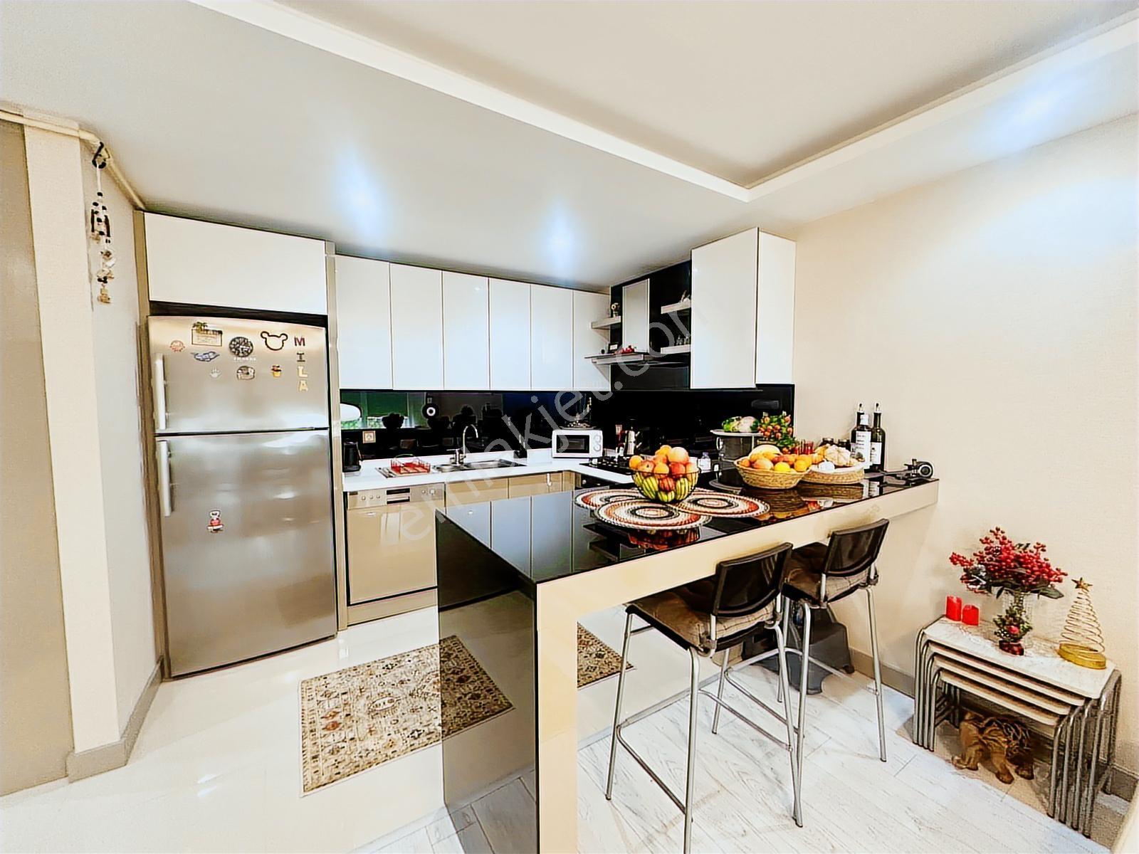 Orange Park'ta Havuzlu Güvenlikli Lüks Eşyalı 1+1 Satılık Daire - Görsel 18