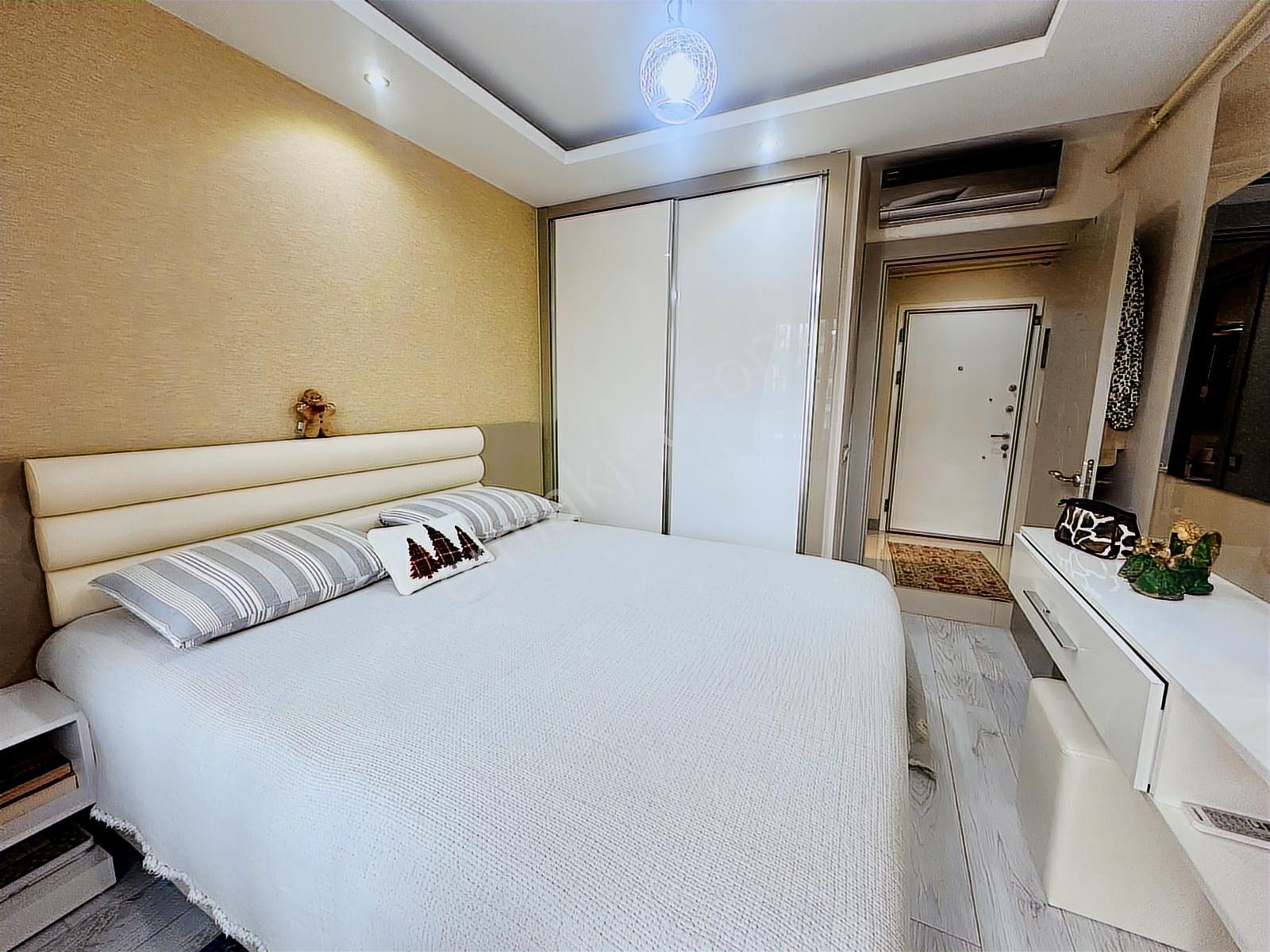 Orange Park'ta Havuzlu Güvenlikli Lüks Eşyalı 1+1 Satılık Daire - Görsel 13