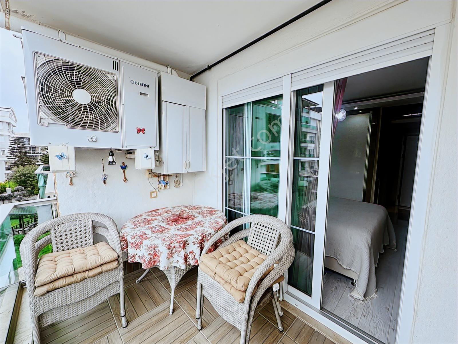 Orange Park'ta Havuzlu Güvenlikli Lüks Eşyalı 1+1 Satılık Daire - Görsel 31