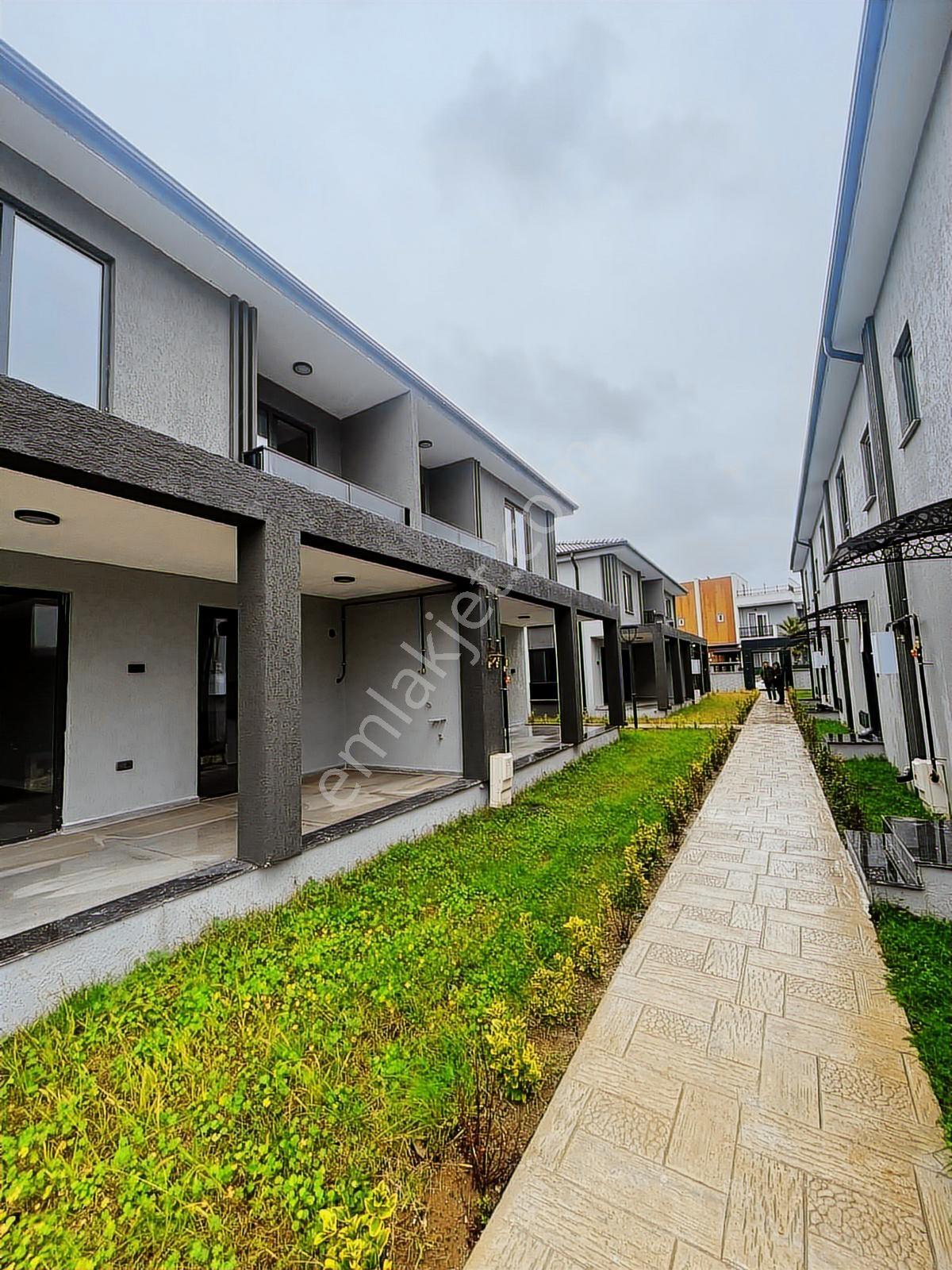 *4+1 Havuzlu Verandalı,bahçeli Net 165m² Dubleks Emsalsiz Villa* - Görsel 11