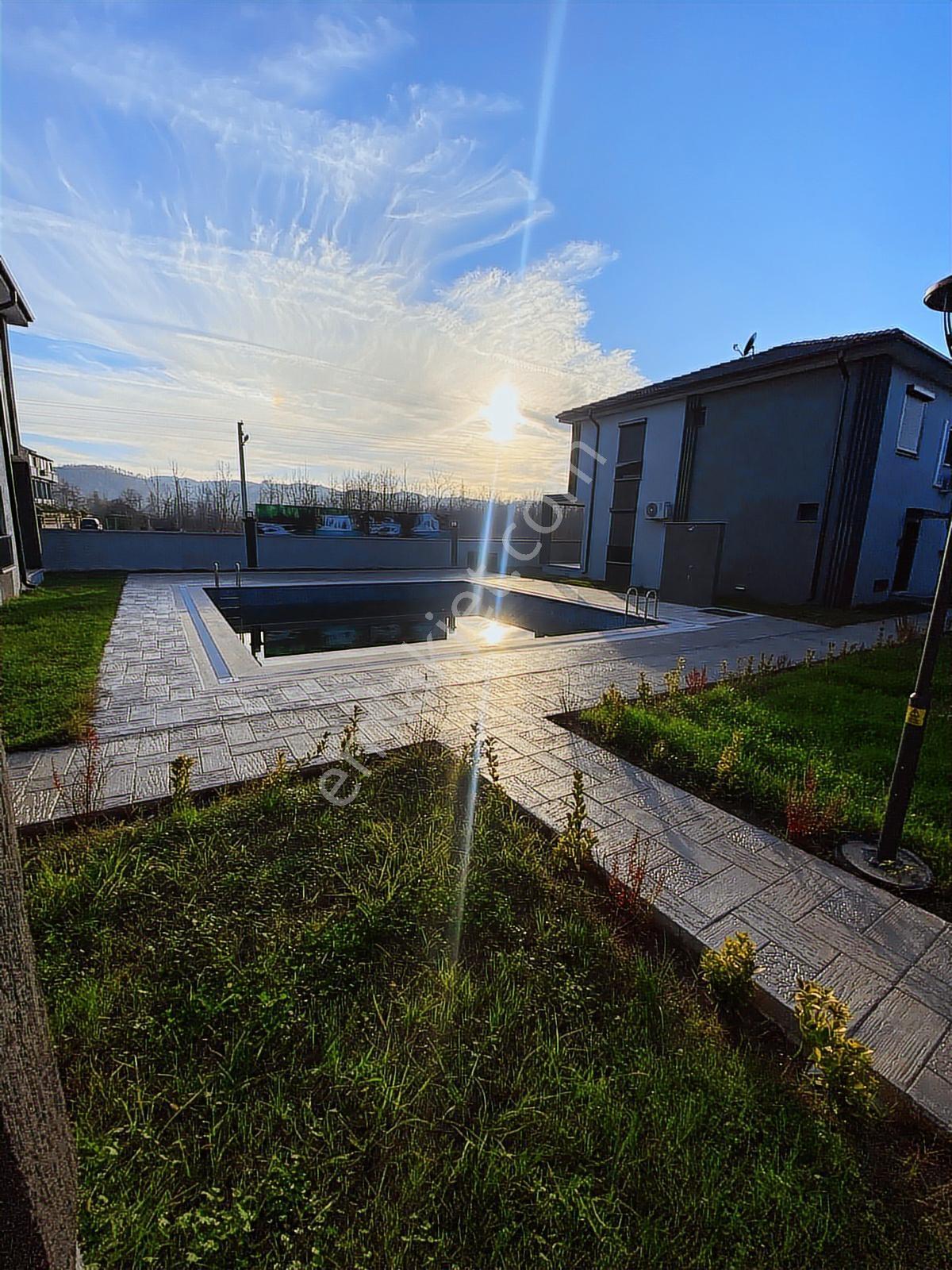 *4+1 Havuzlu Verandalı,bahçeli Net 165m² Dubleks Emsalsiz Villa* - Görsel 6