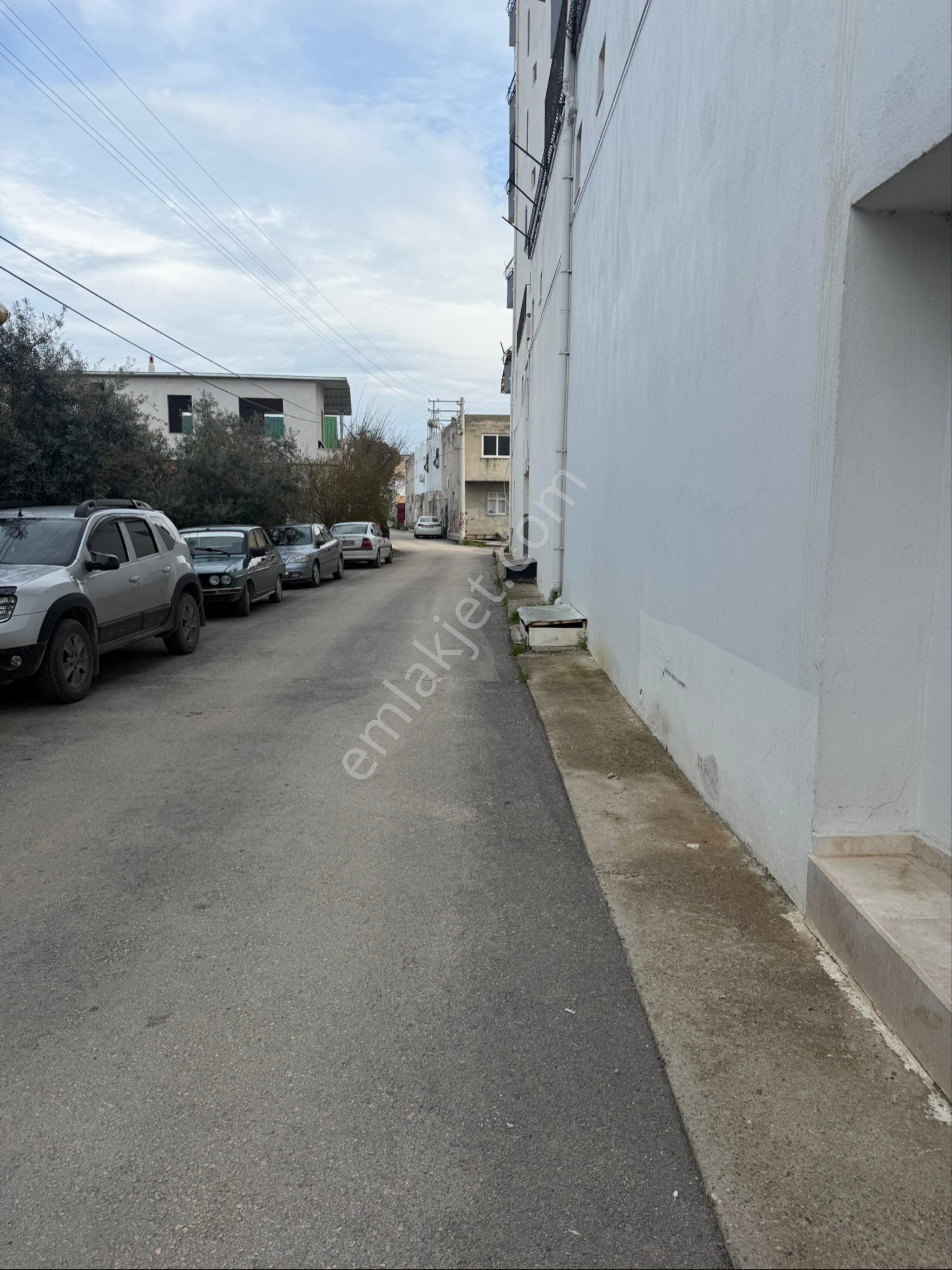 Silifke Taşucu Yolu Üzerinde Kiralık 3+1daire - Görsel 12