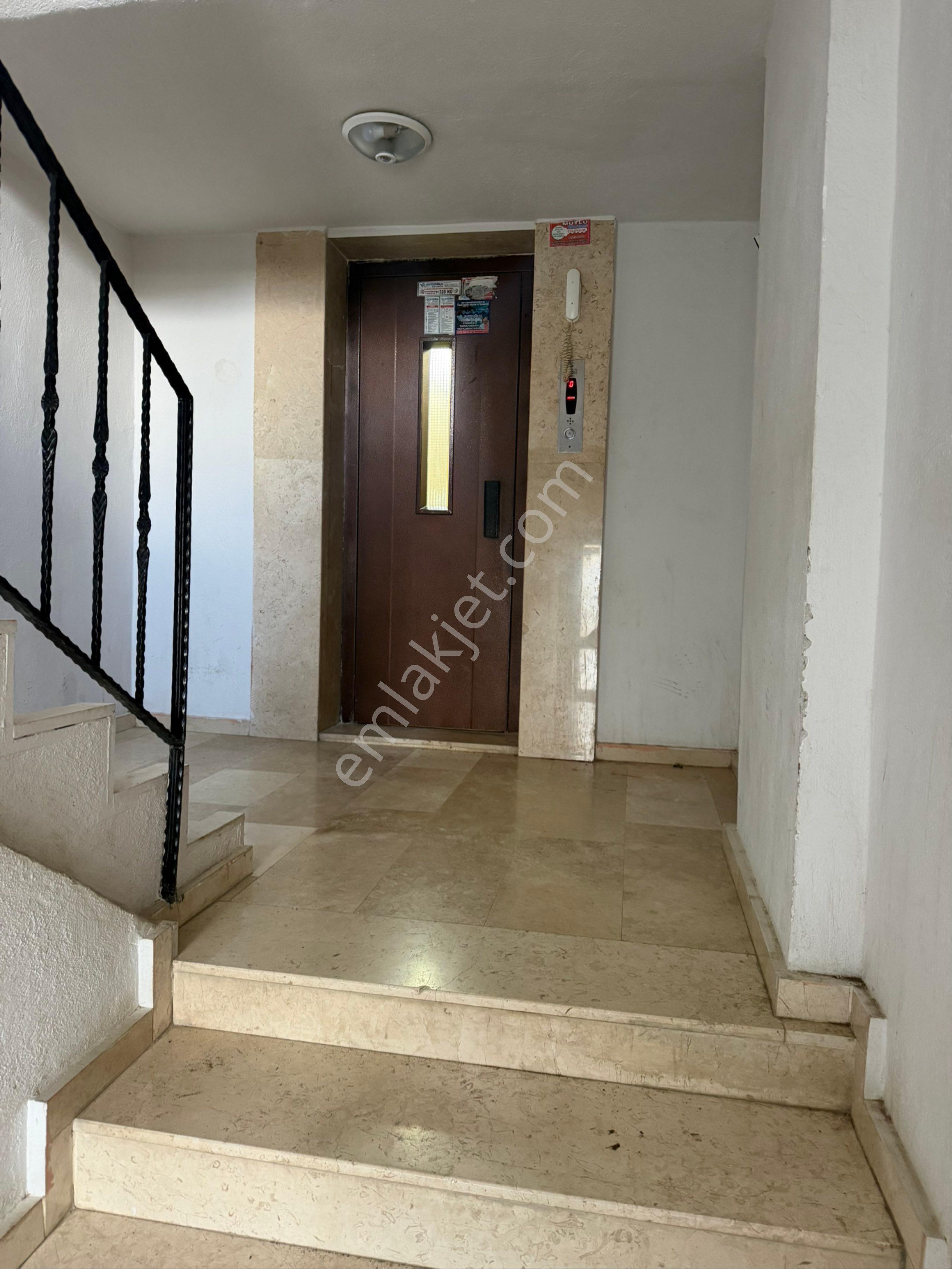 Silifke Taşucu Yolu Üzerinde Kiralık 3+1daire - Görsel 11