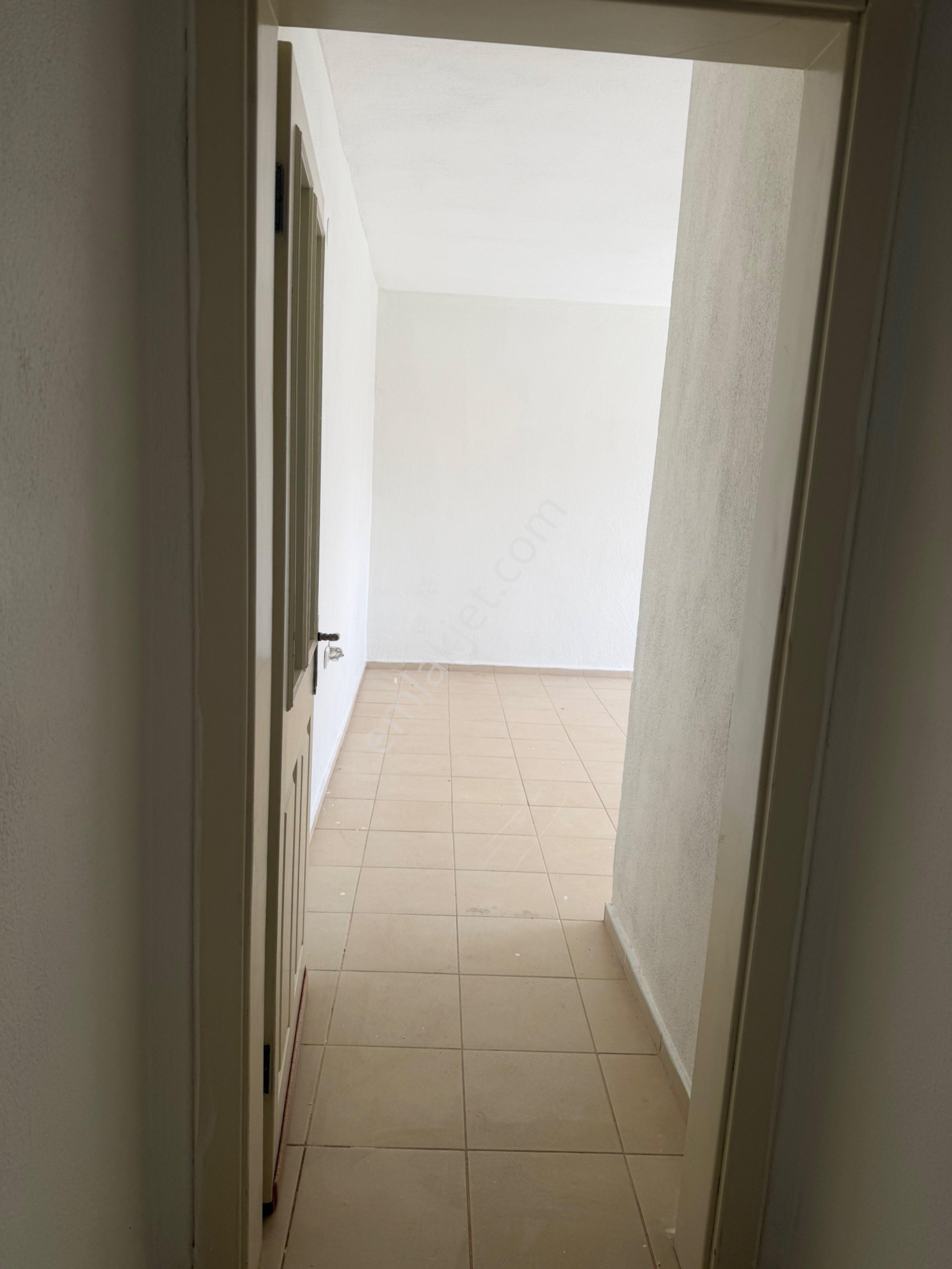 Silifke Taşucu Yolu Üzerinde Kiralık 3+1daire - Görsel 27