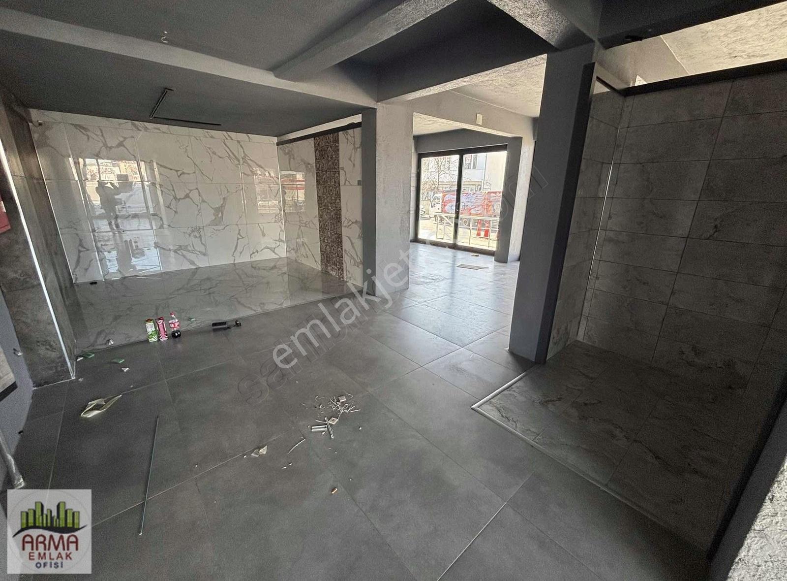 Sağlık Mah. E5/anayola 20 Metre Cepheli 400m2 Kiralık Dükkan - Görsel 13