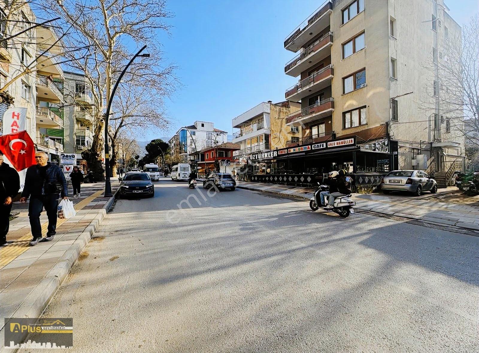A Plus Gayrimenkulden İstasyon Caddesinde 180 M2 Satılık Dükkan - Görsel 6