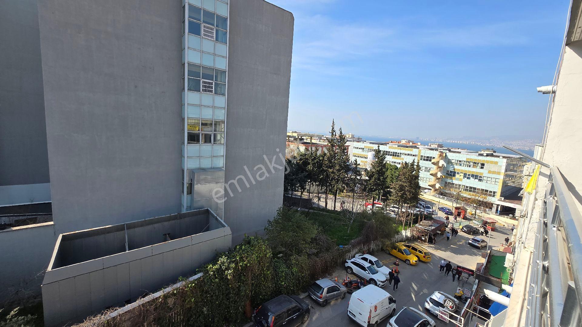 Yeşilyurt Devlet Hastanesi Karşısı 3+1 Doğalgazlı Deniz Manzaralı Çift Balkonlu Masrafsız - Görsel 30